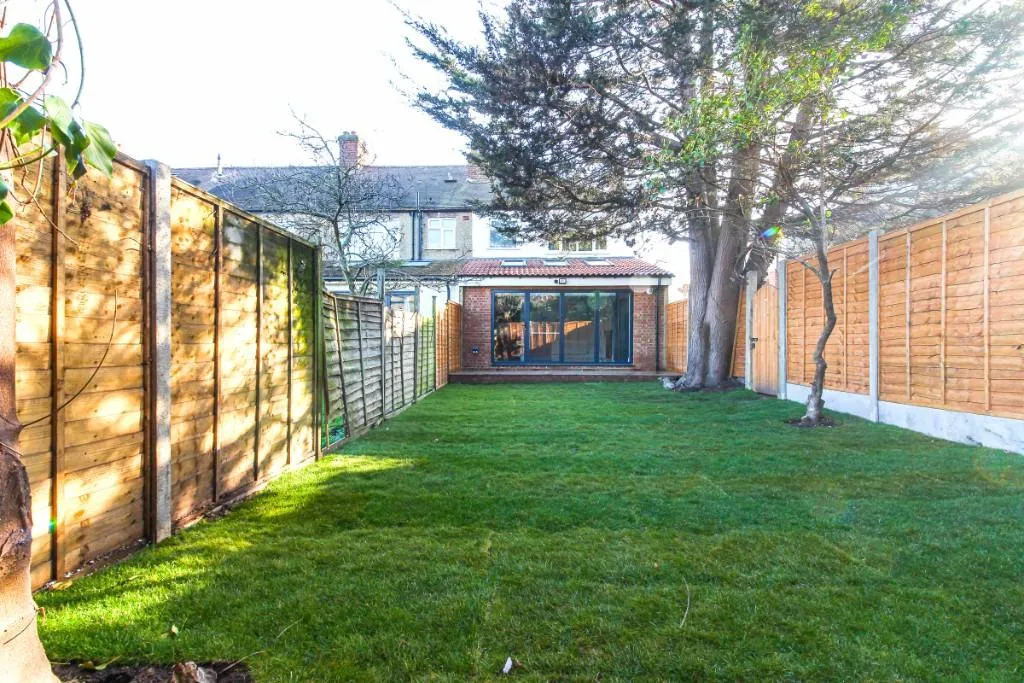 1 Empress Avenue, Aldersbrook, London, E12 5ET