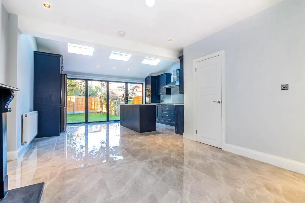 1 Empress Avenue, Aldersbrook, London, E12 5ET
