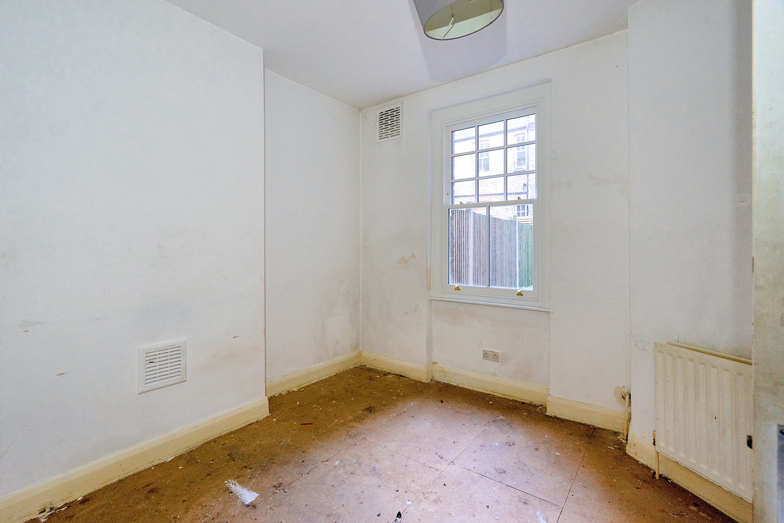 Flat A, 12 Morat Street, Stockwell, London, SW9 0RP