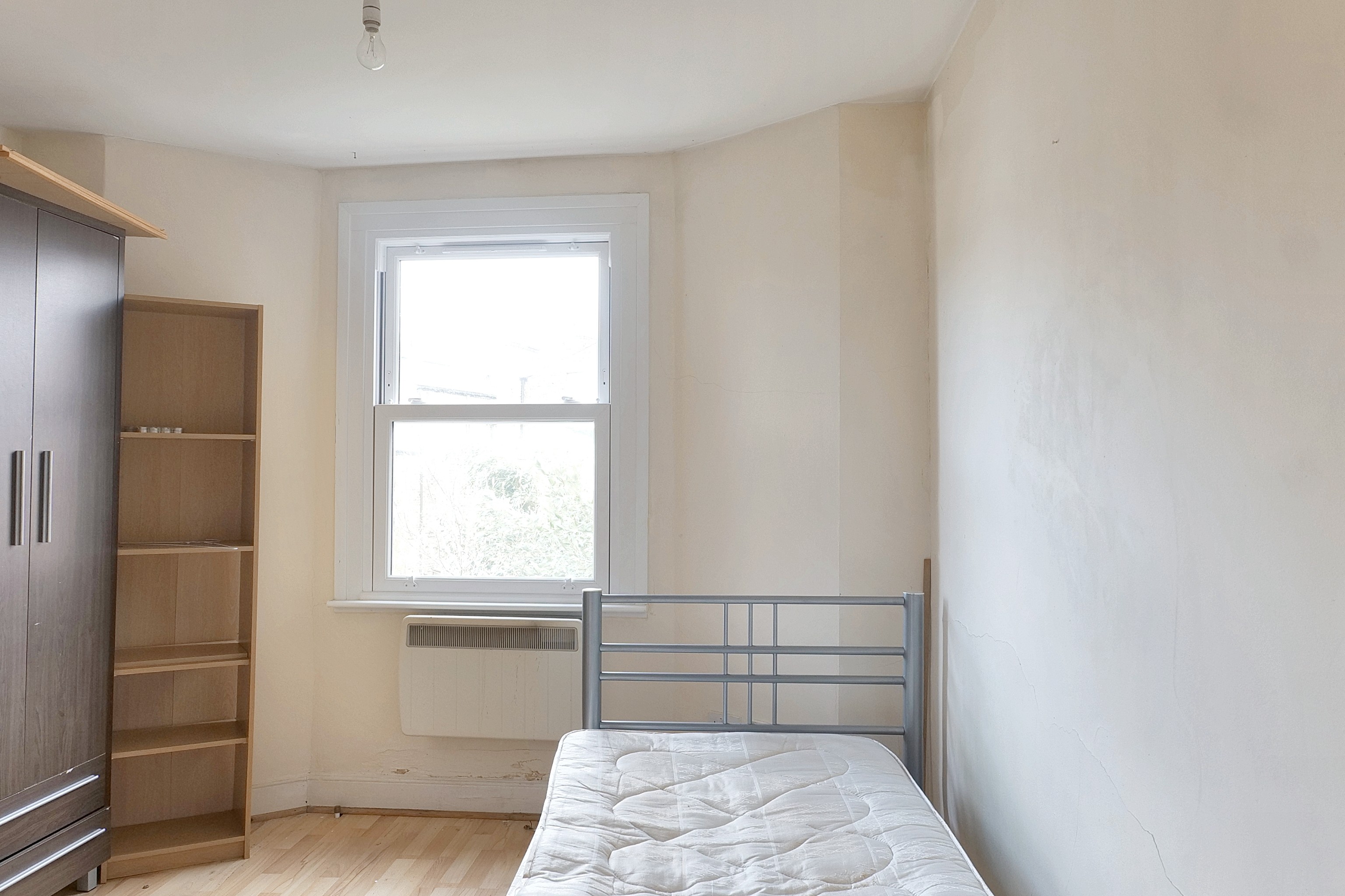 Flat 3, 2 Buxton Road, Willesden, London NW2 5BJ