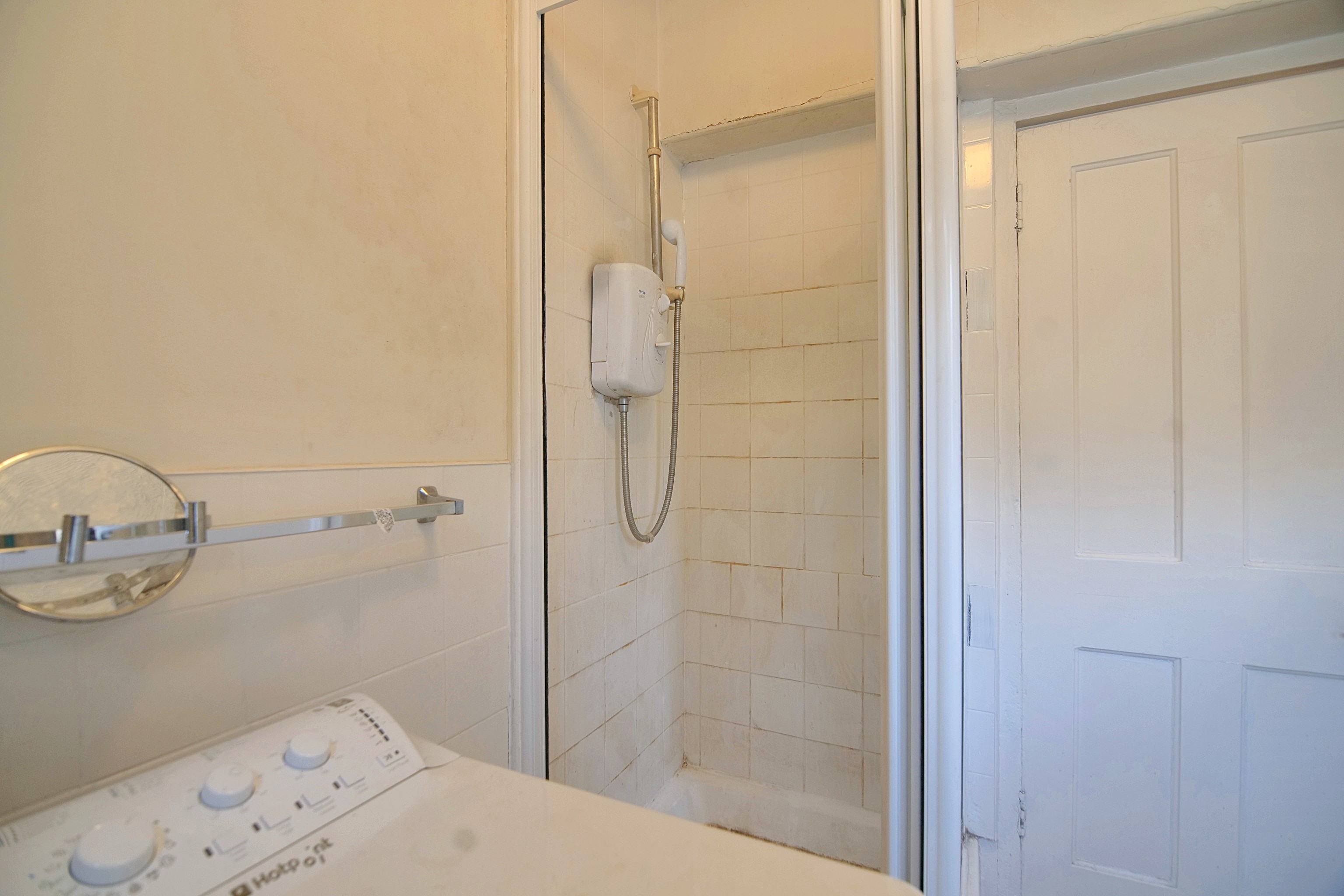 Flat 3, 2 Buxton Road, Willesden, London NW2 5BJ
