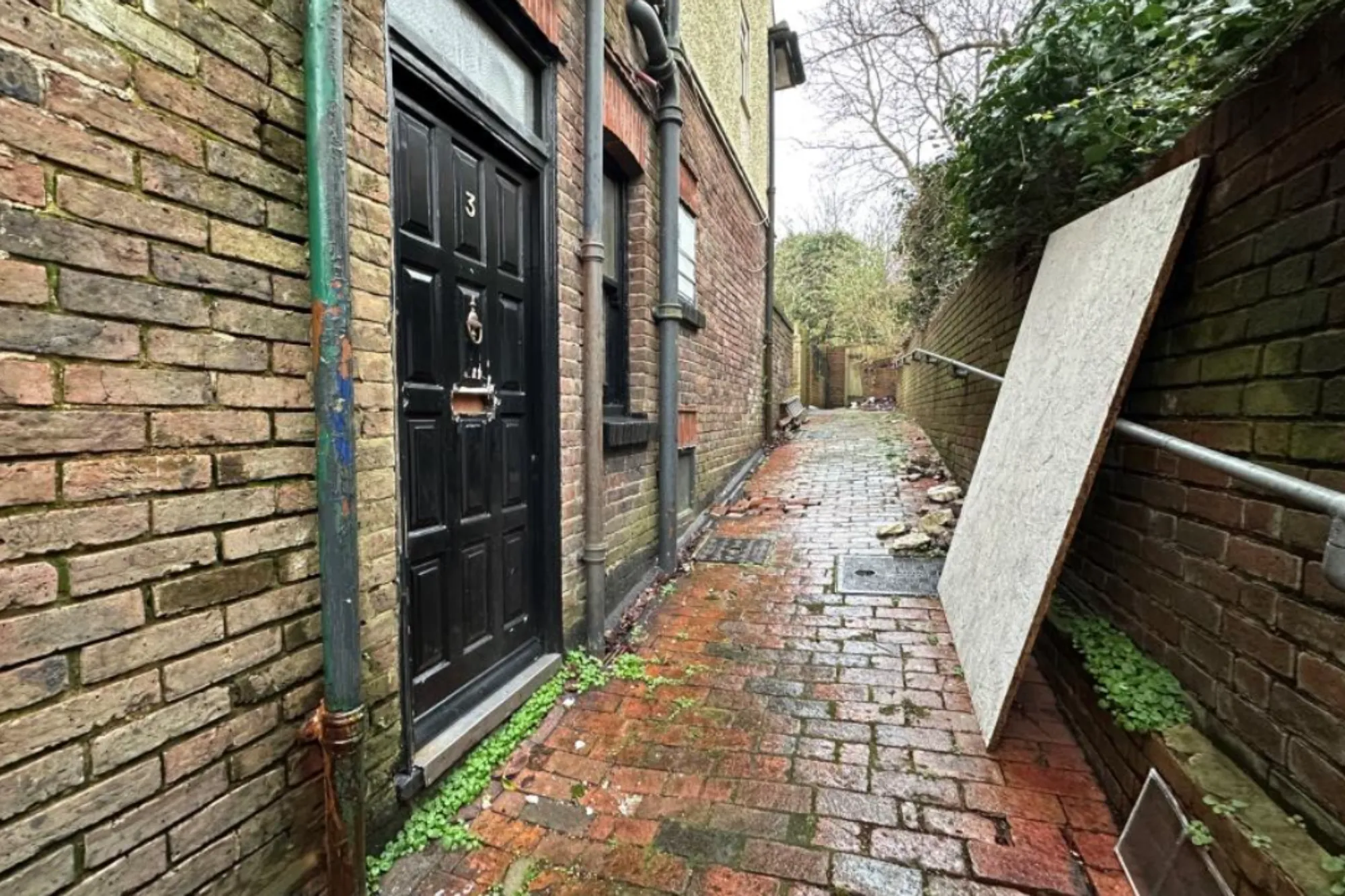 3 Church Street, Old Town, Eastbourne, East Sussex, BN21 1HN