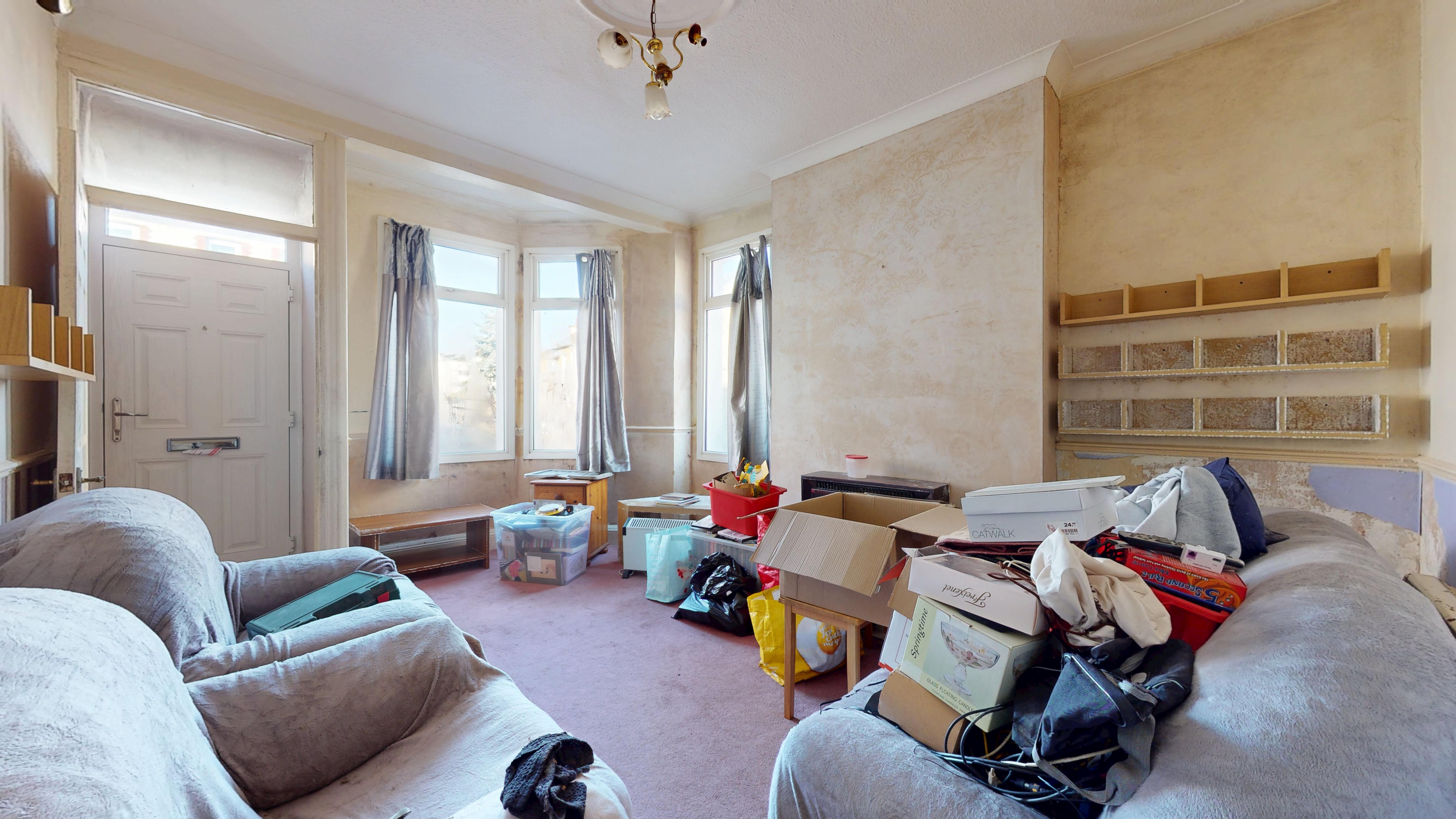 194 Hainault Avenue, Westcliff-on-Sea, SS0 9EX