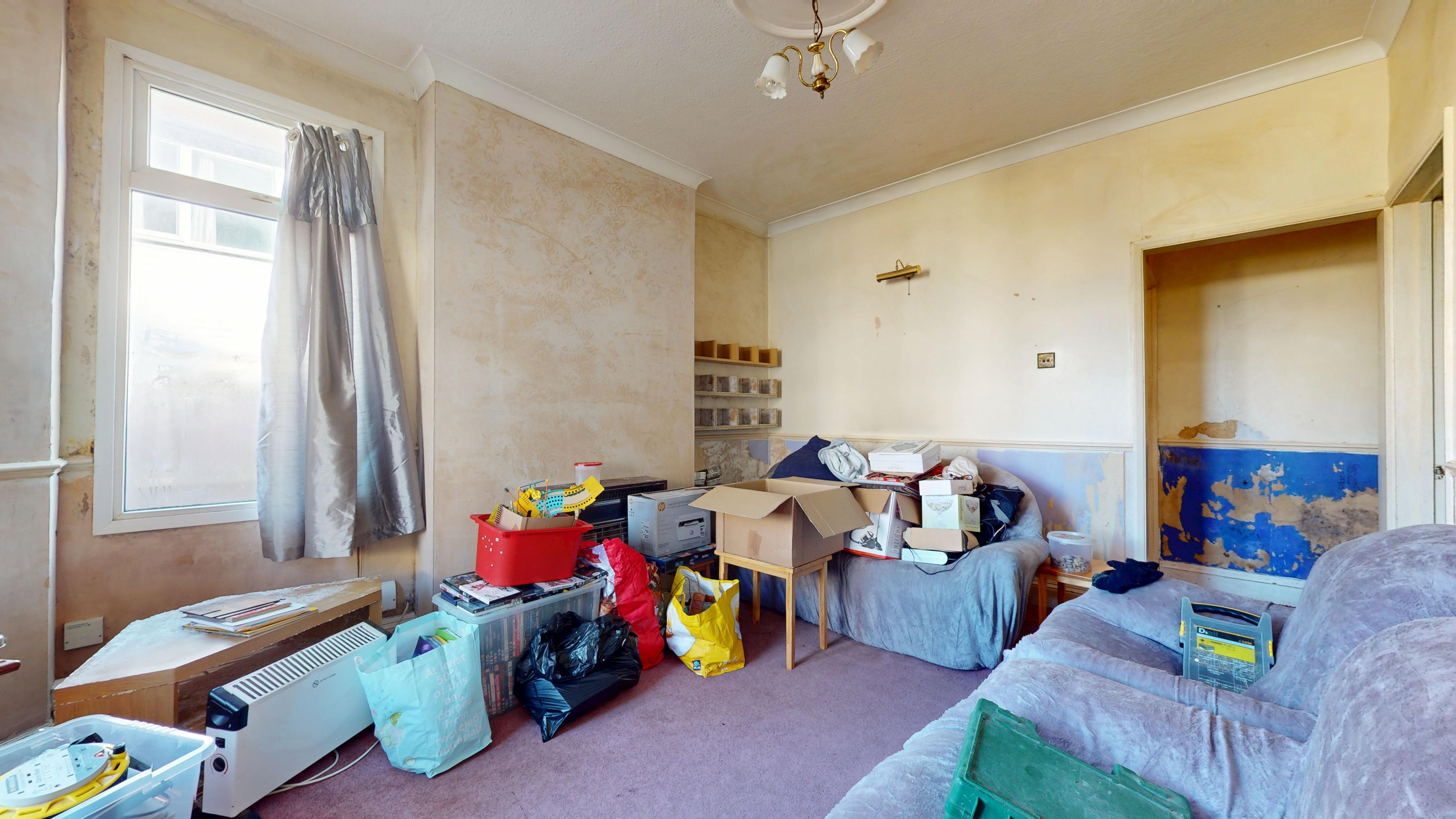 194 Hainault Avenue, Westcliff-on-Sea, SS0 9EX