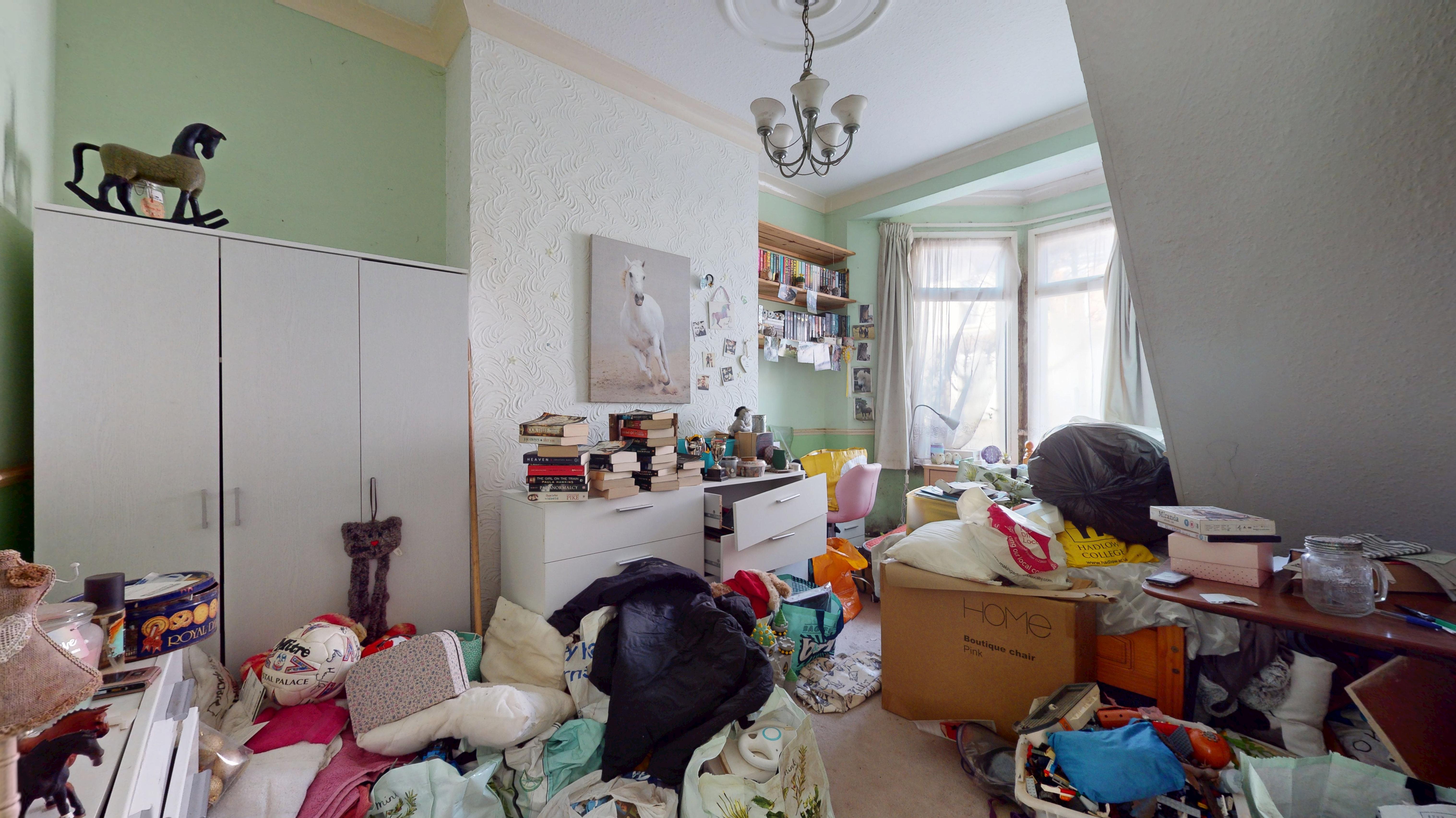 194 Hainault Avenue, Westcliff-on-Sea, SS0 9EX