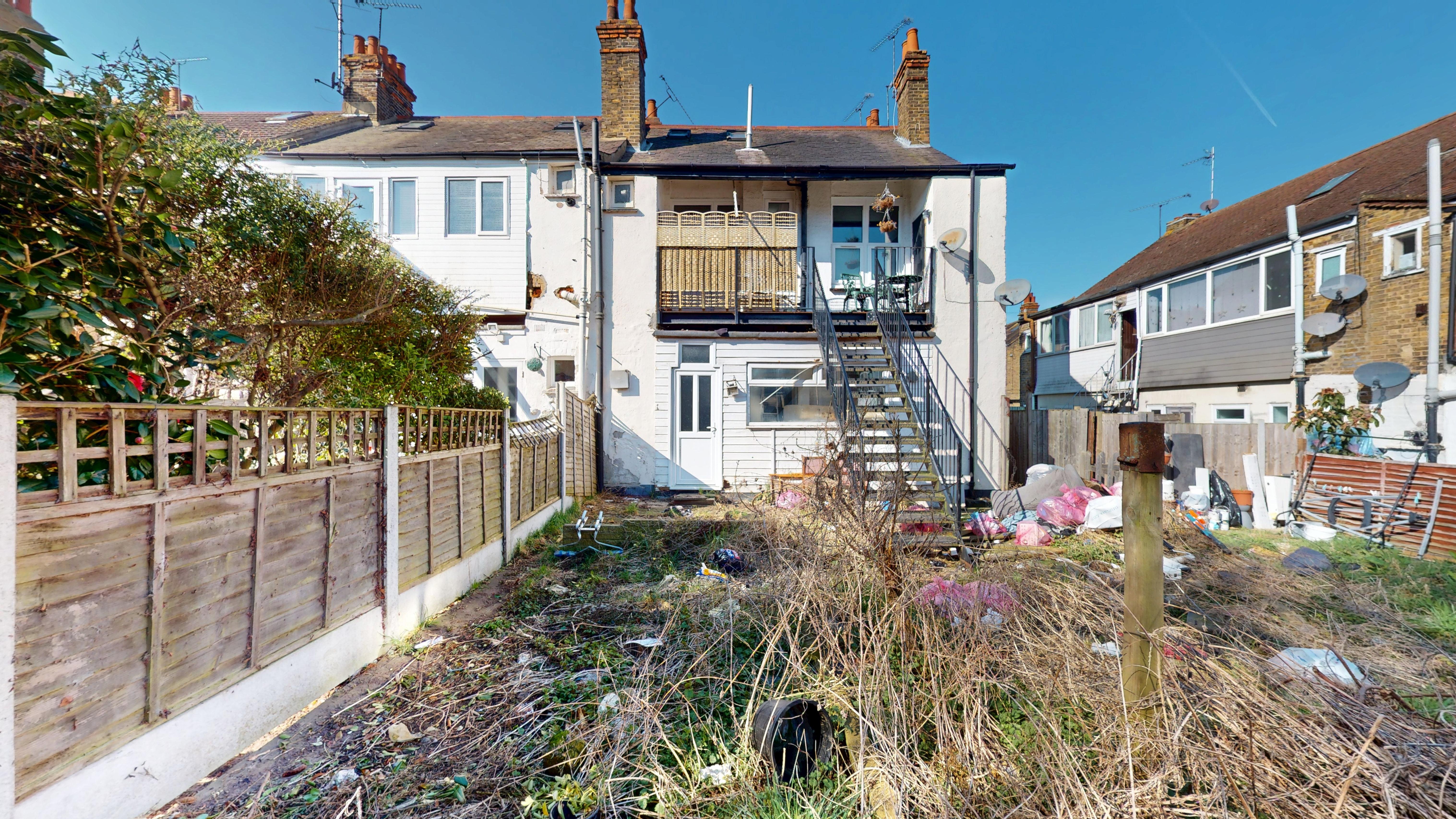 194 Hainault Avenue, Westcliff-on-Sea, SS0 9EX