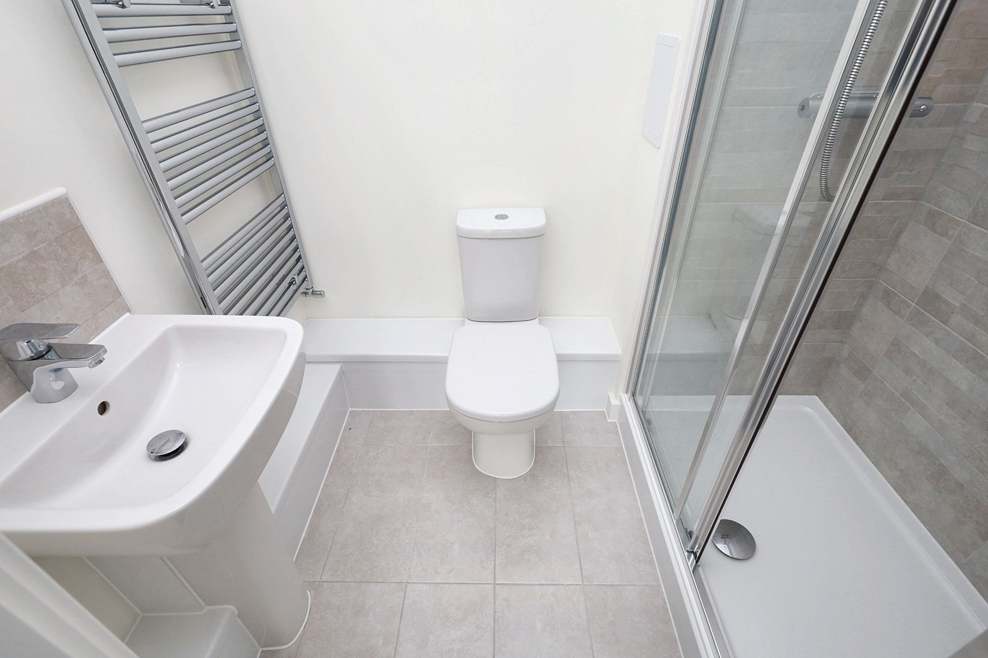 Flat 15, Denman House, 1 New Road, Feltham TW14 9AJ