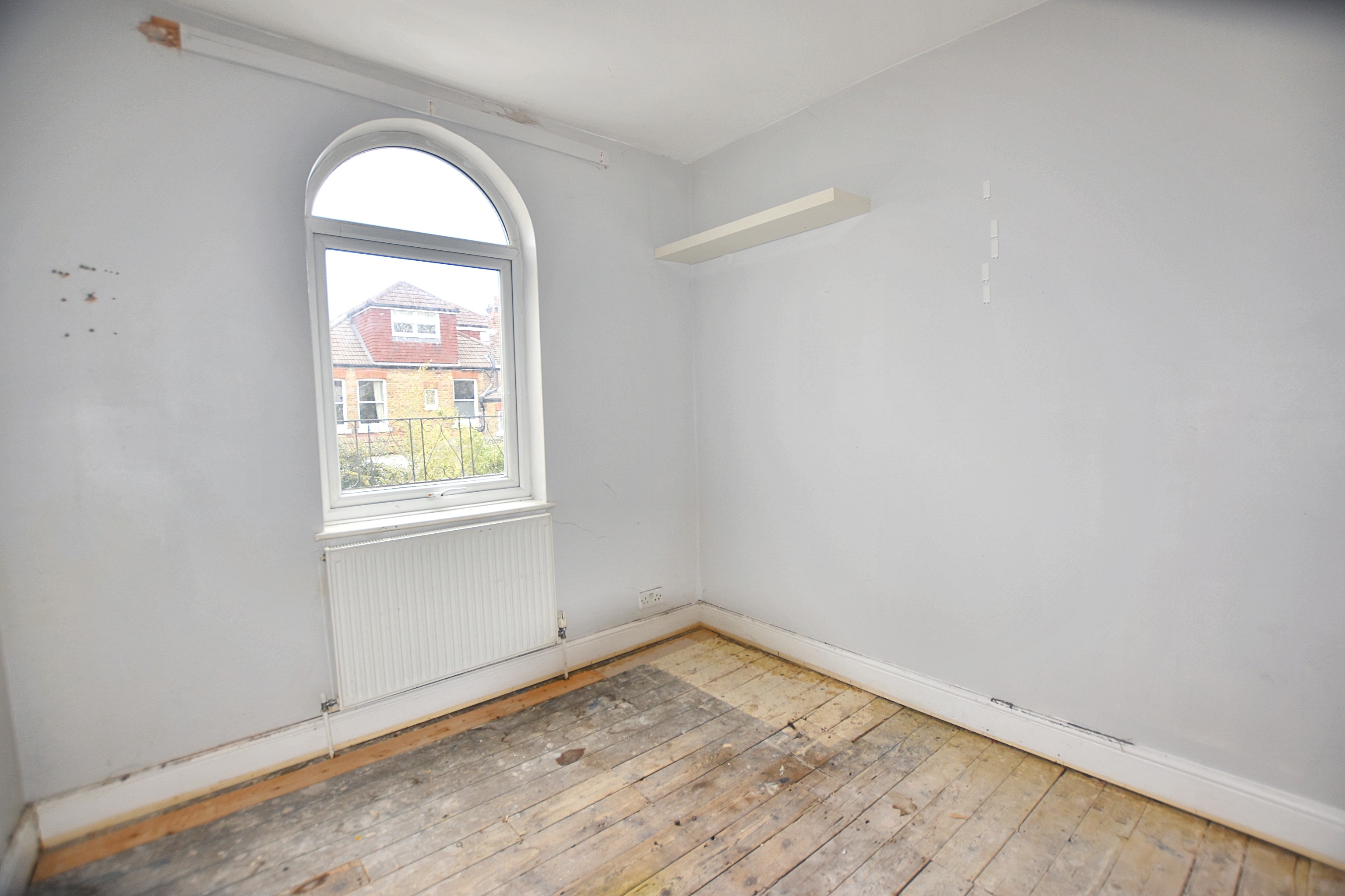 32 Robson Road, West Norwood, London, SE27 9LA