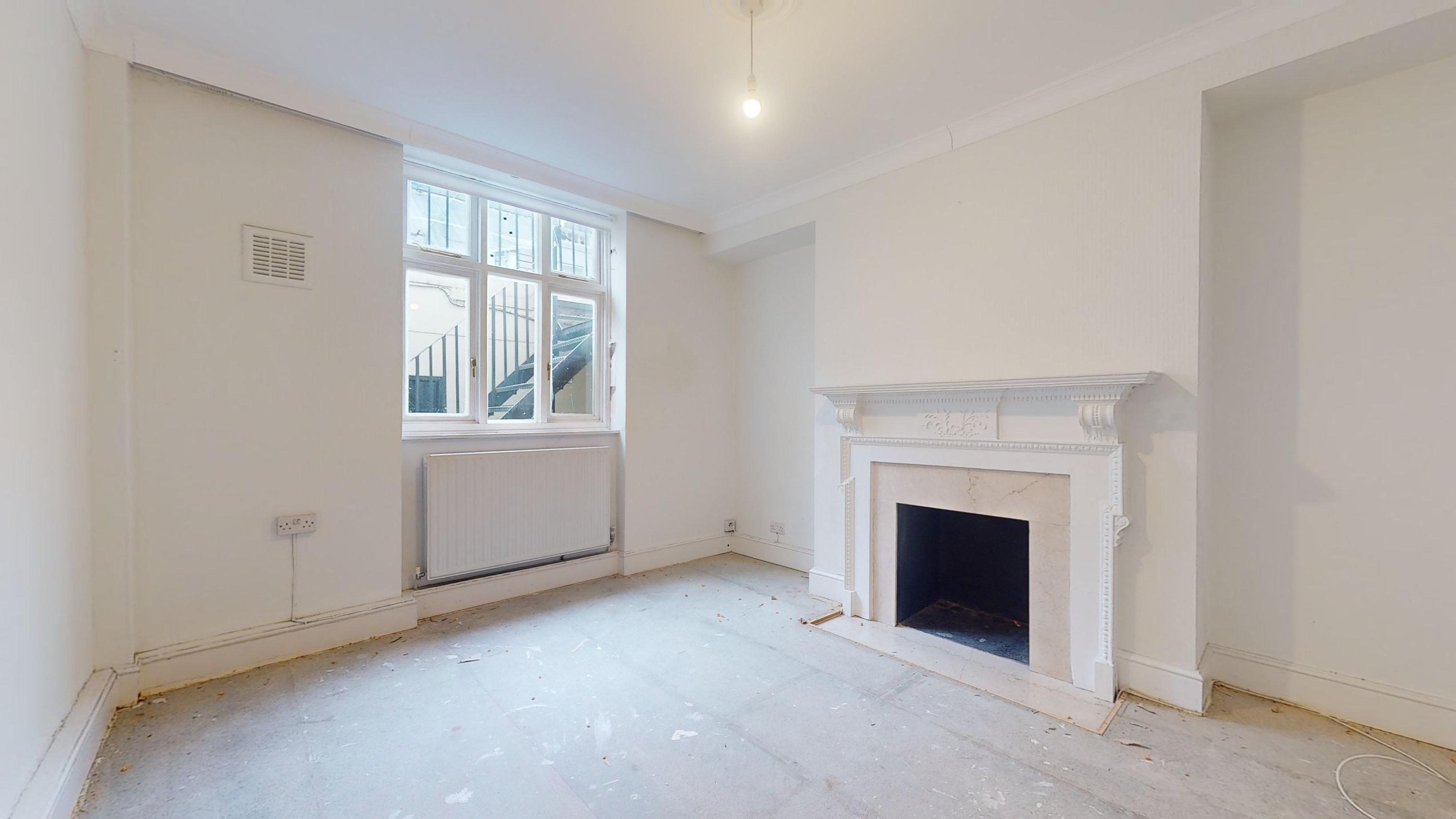 Flat A, 151 Cambridge Street, Pimlico, London, SW1V 4QB