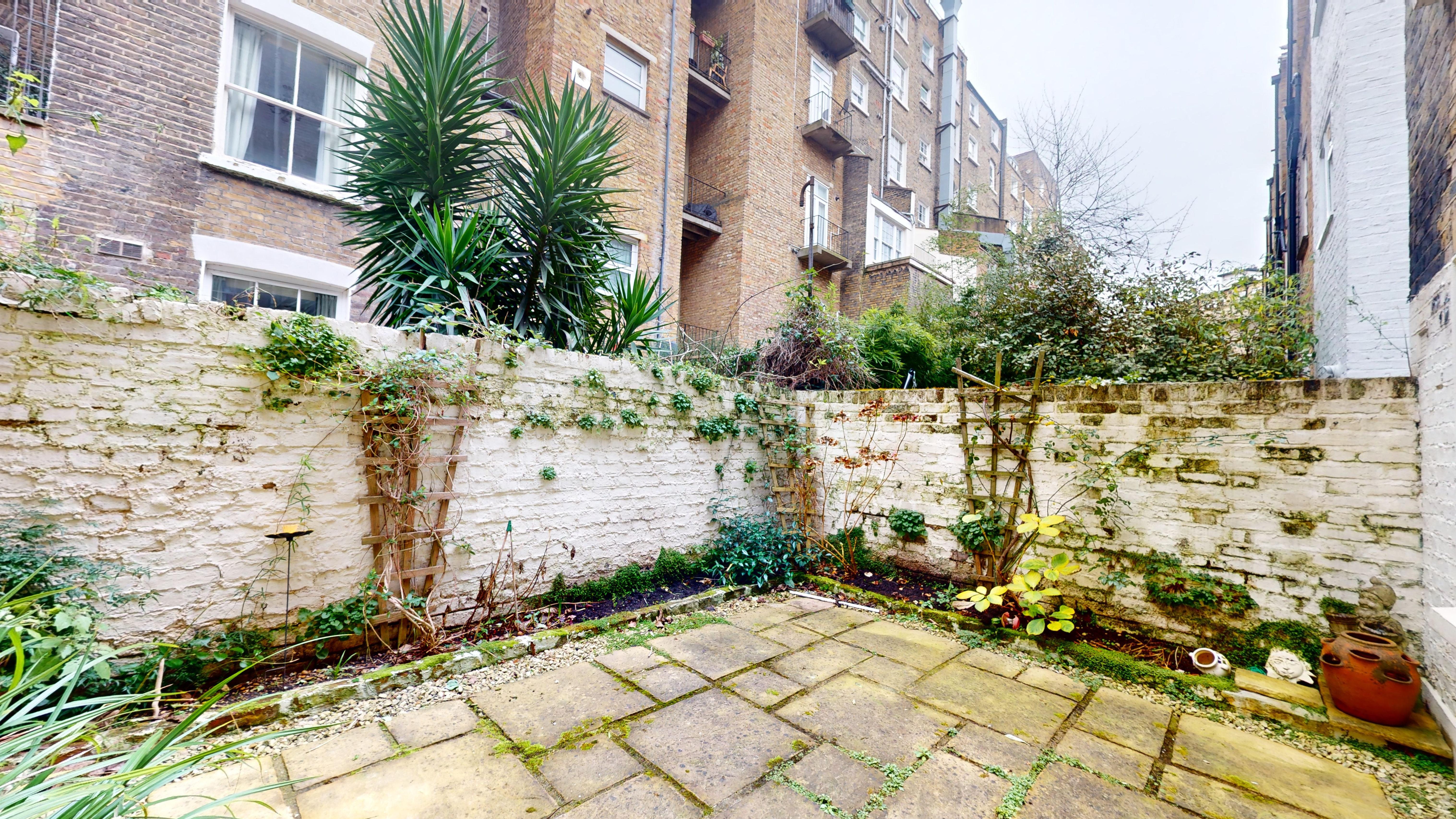 Flat A, 151 Cambridge Street, Pimlico, London, SW1V 4QB