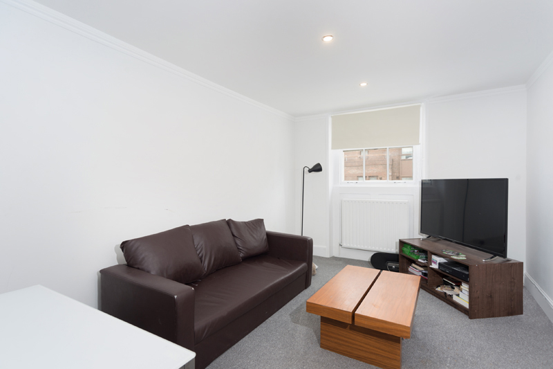 Top Floor Flat, 49-50 Kendal Street London W2 2BP