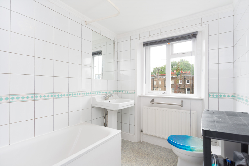 Top Floor Flat, 49-50 Kendal Street London W2 2BP