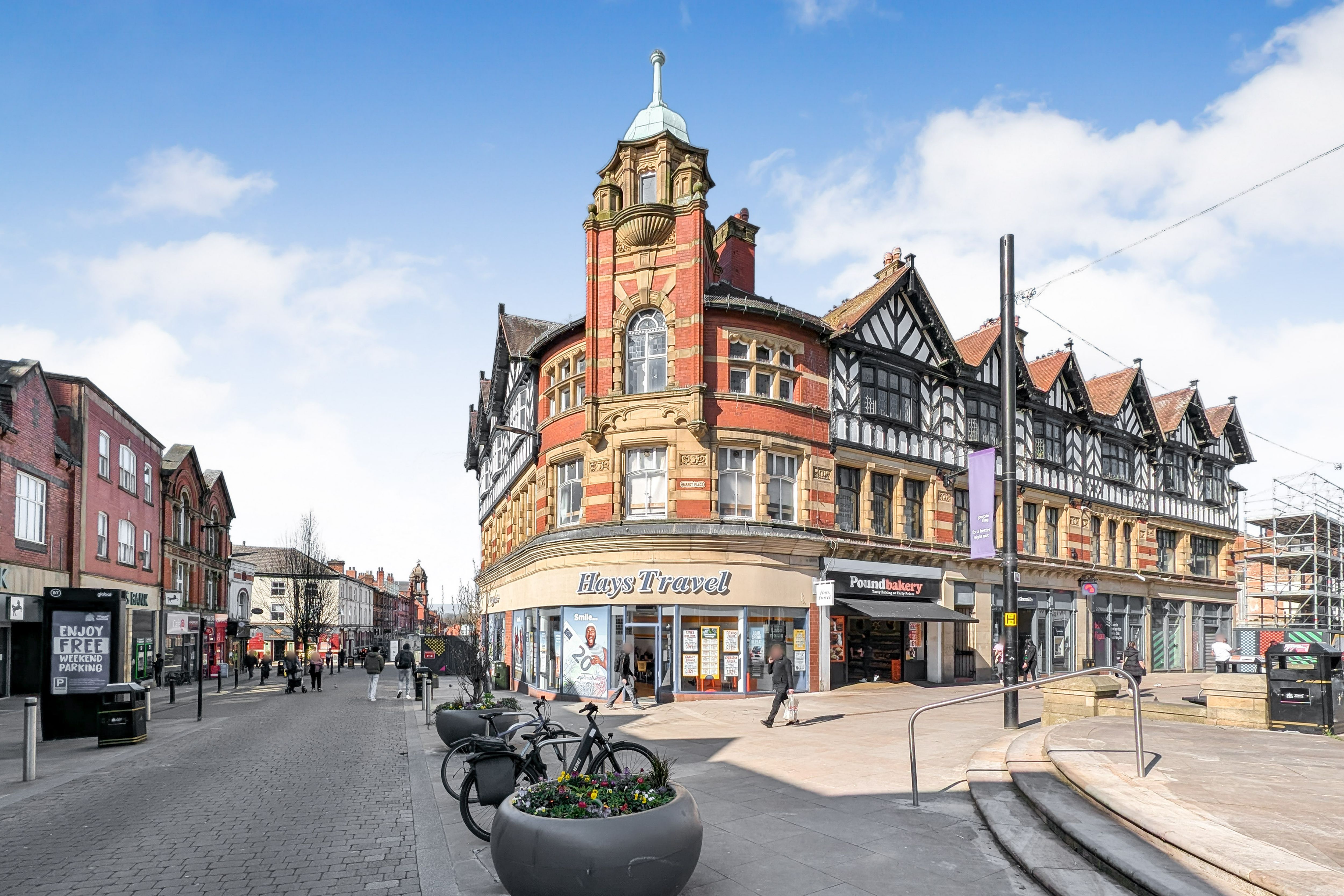 26 Market Place & 5 Market Street, Wigan, Lancashire, WN1 1PJ