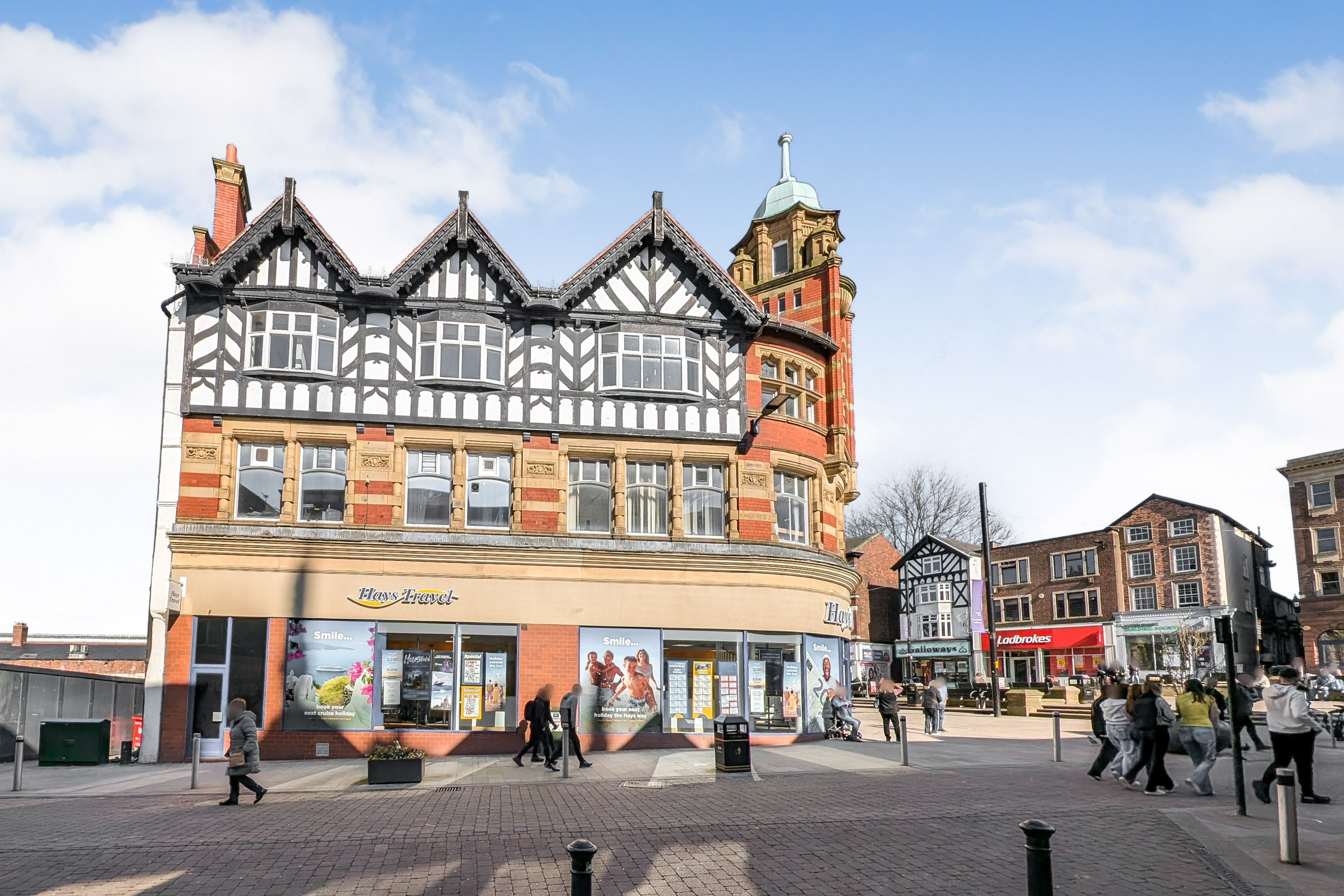26 Market Place & 5 Market Street, Wigan, Lancashire, WN1 1PJ