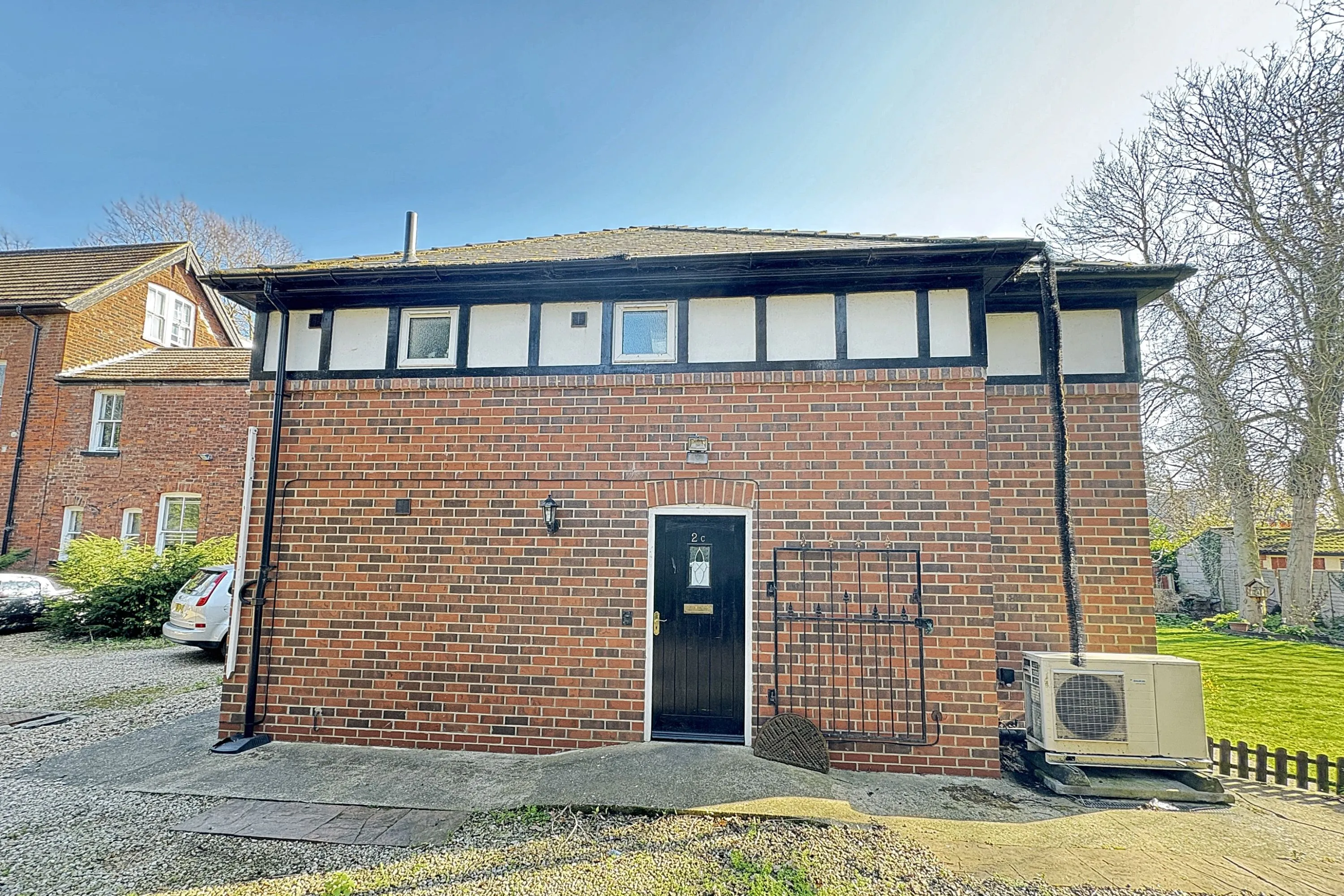 2a Abbey Park Road, Grimsby, North East Lincs, DN32 0HR