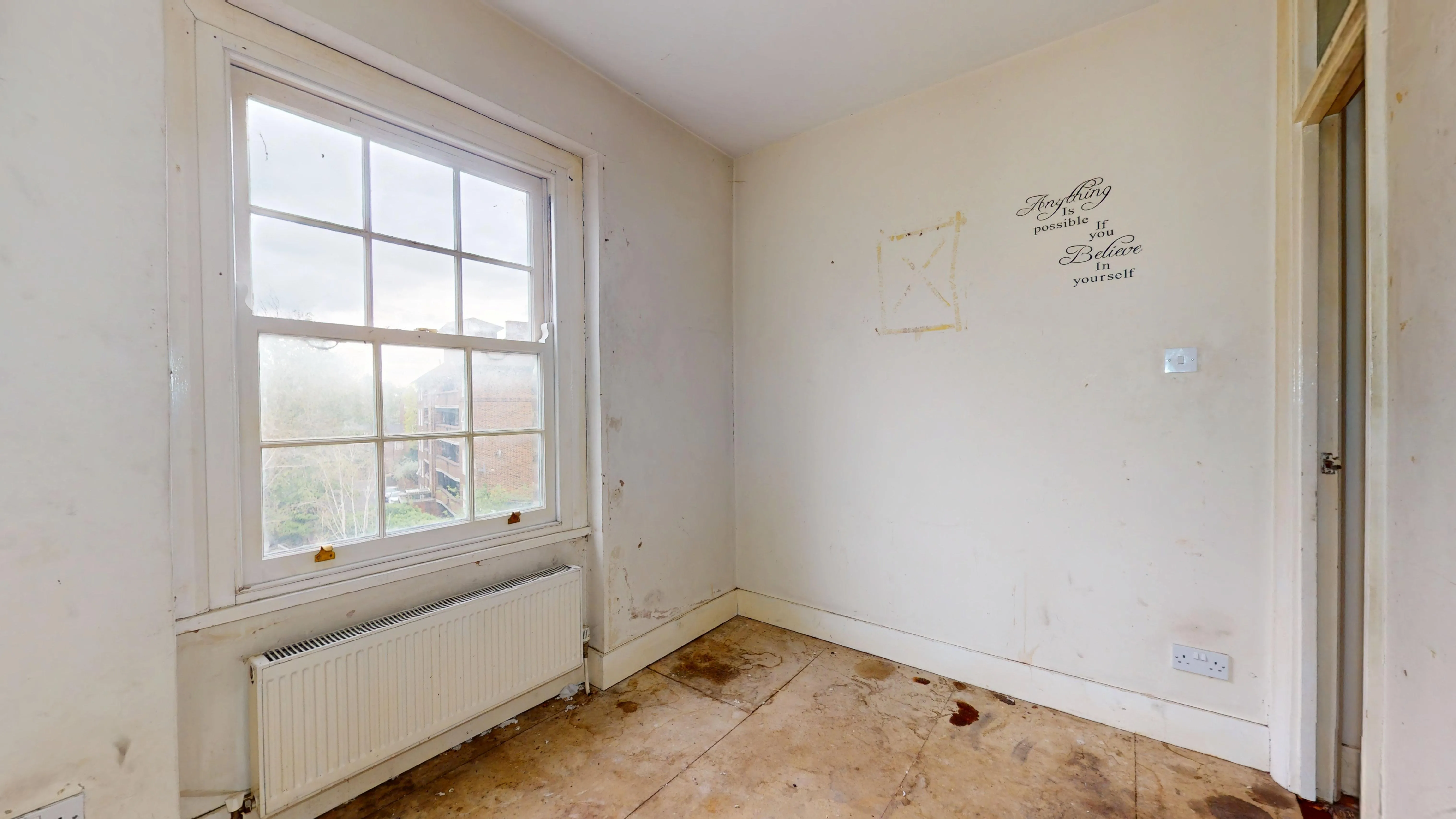 Flat C, 46 Canonbury Road, Islington, London, N1 2HS