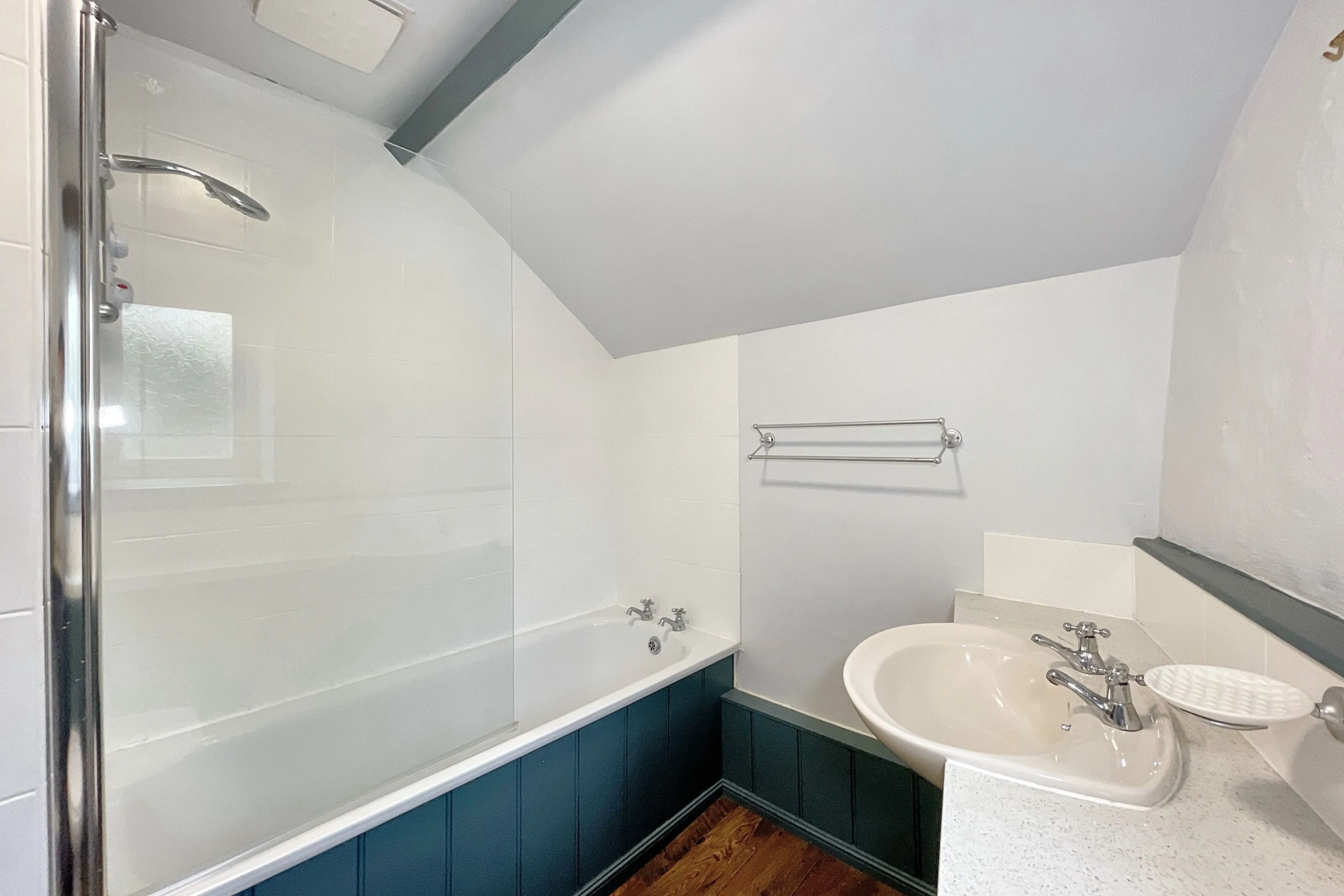 Round house, Exeter Road, Winkleigh, Devon, EX19 8JJ