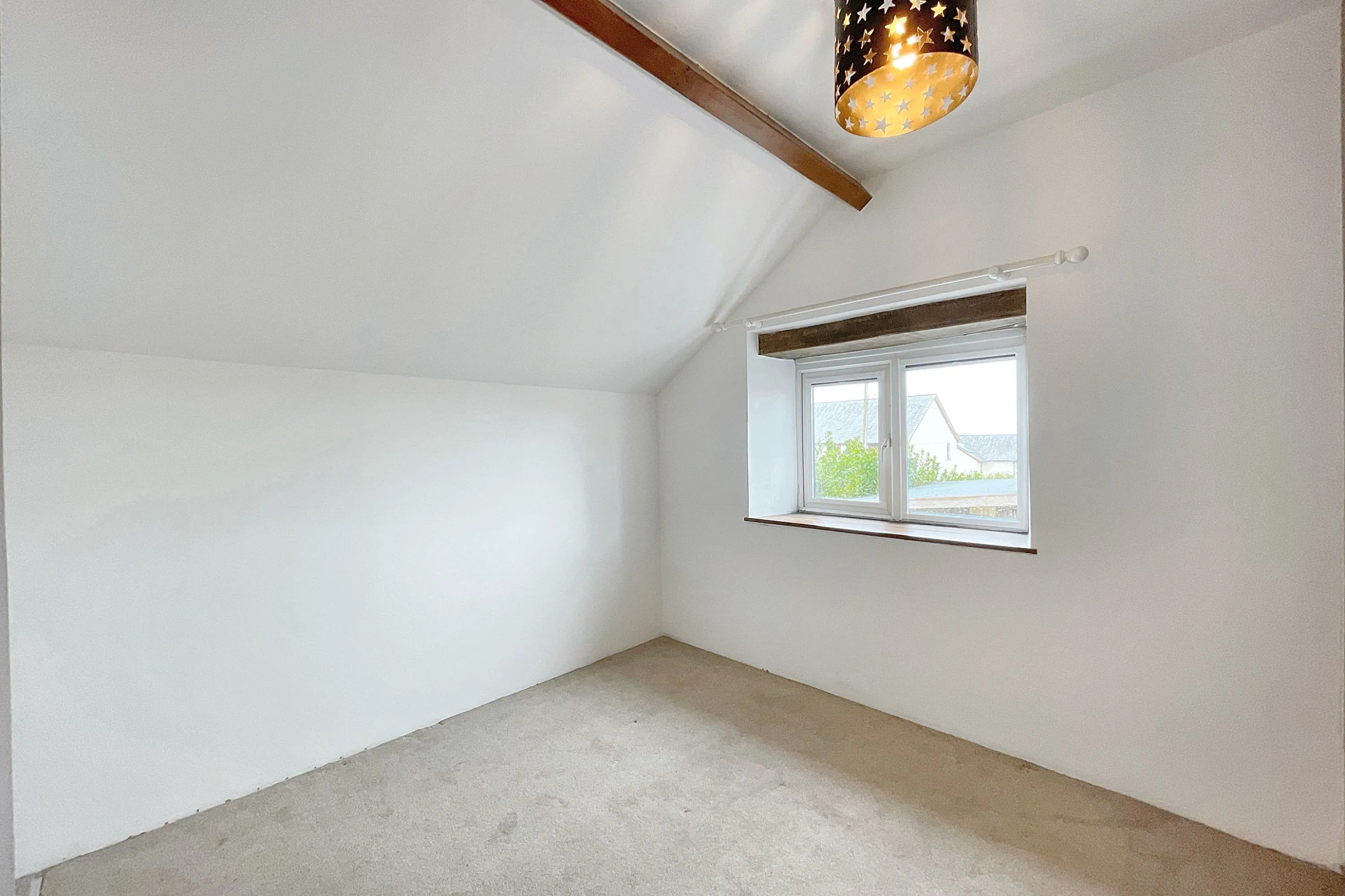 Round house, Exeter Road, Winkleigh, Devon, EX19 8JJ