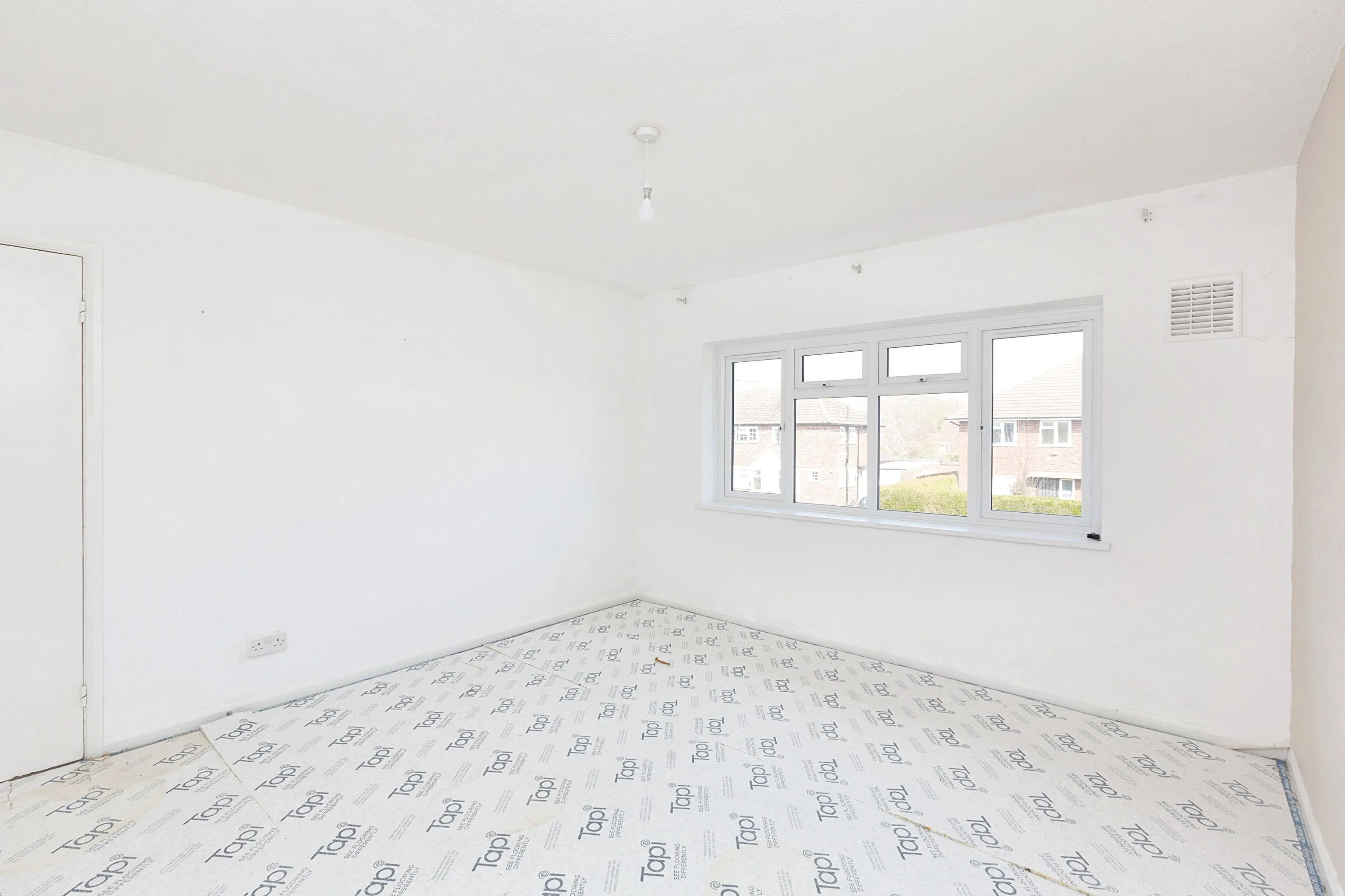 24 Chestnut Road, Oakham, LE15 6QP