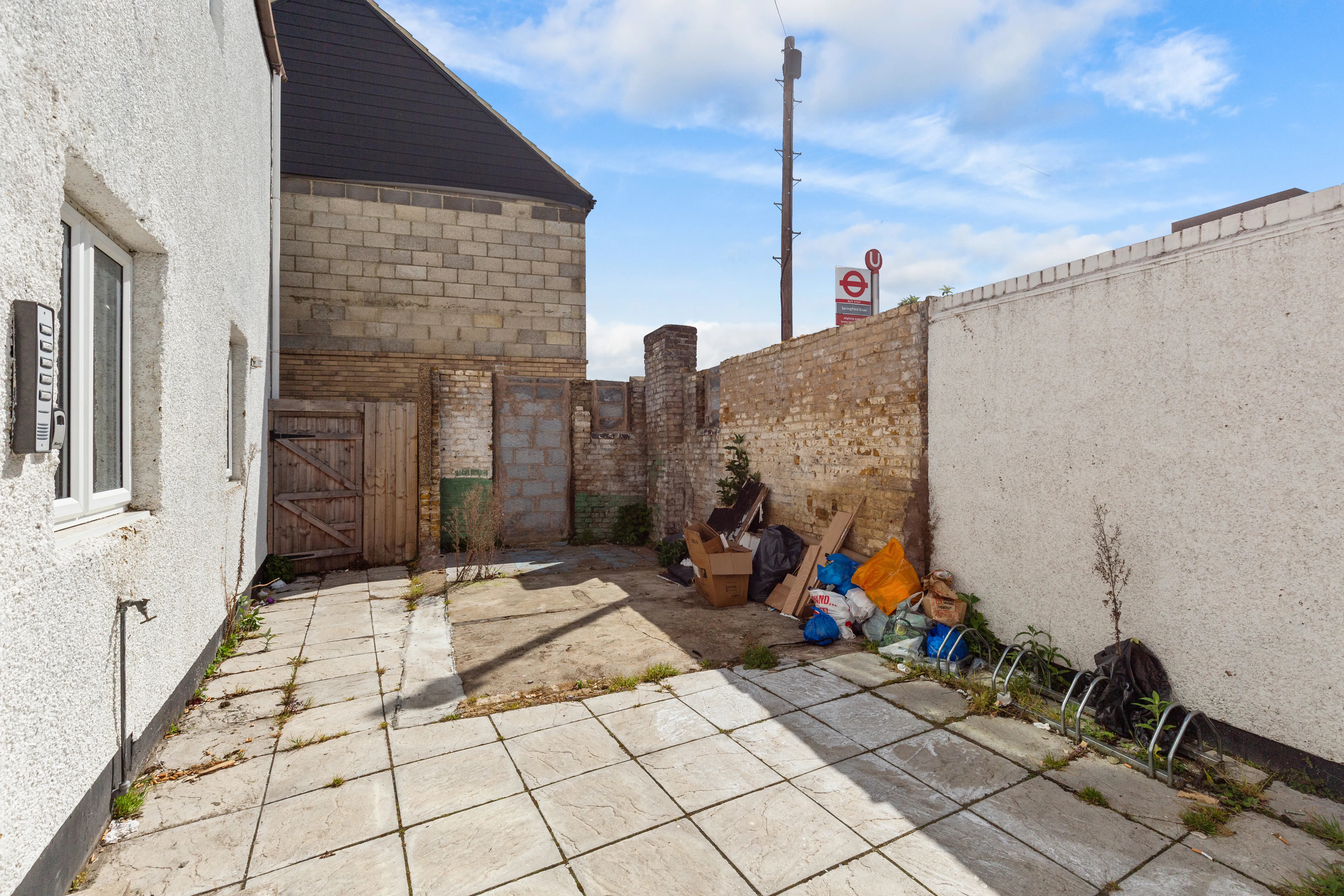 39 Upper Wickham Lane, Welling DA16 3AD