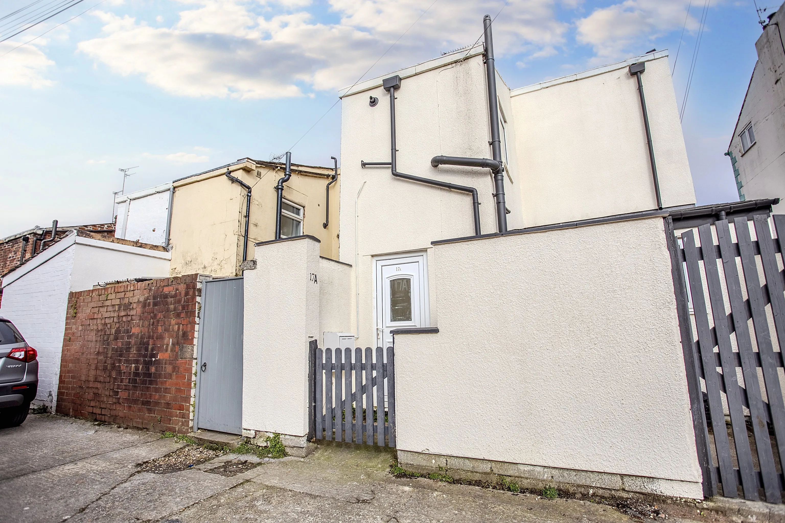 17 and 17a Albert Terrace, Higher Walton, Preston, PR5 4DT