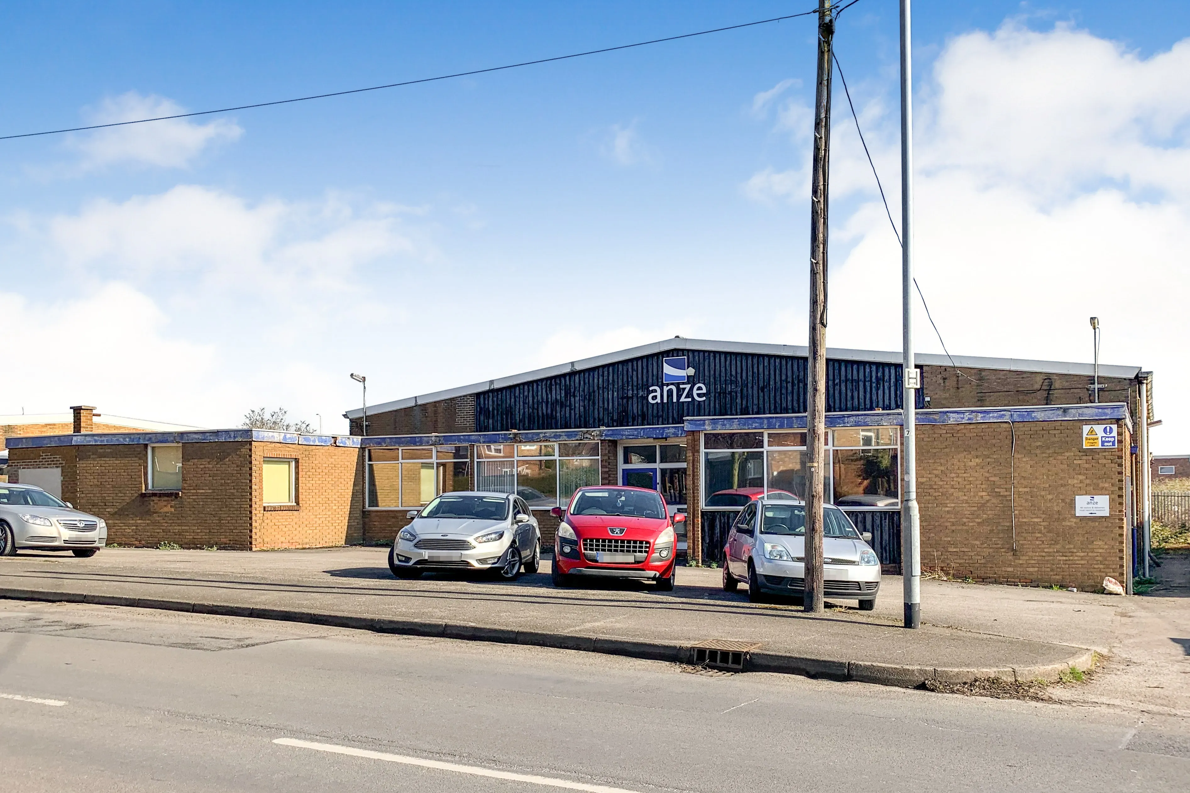 Land and buildings to the north east side of Eastfield Side, Sutton in Ashfield NG17 4JR