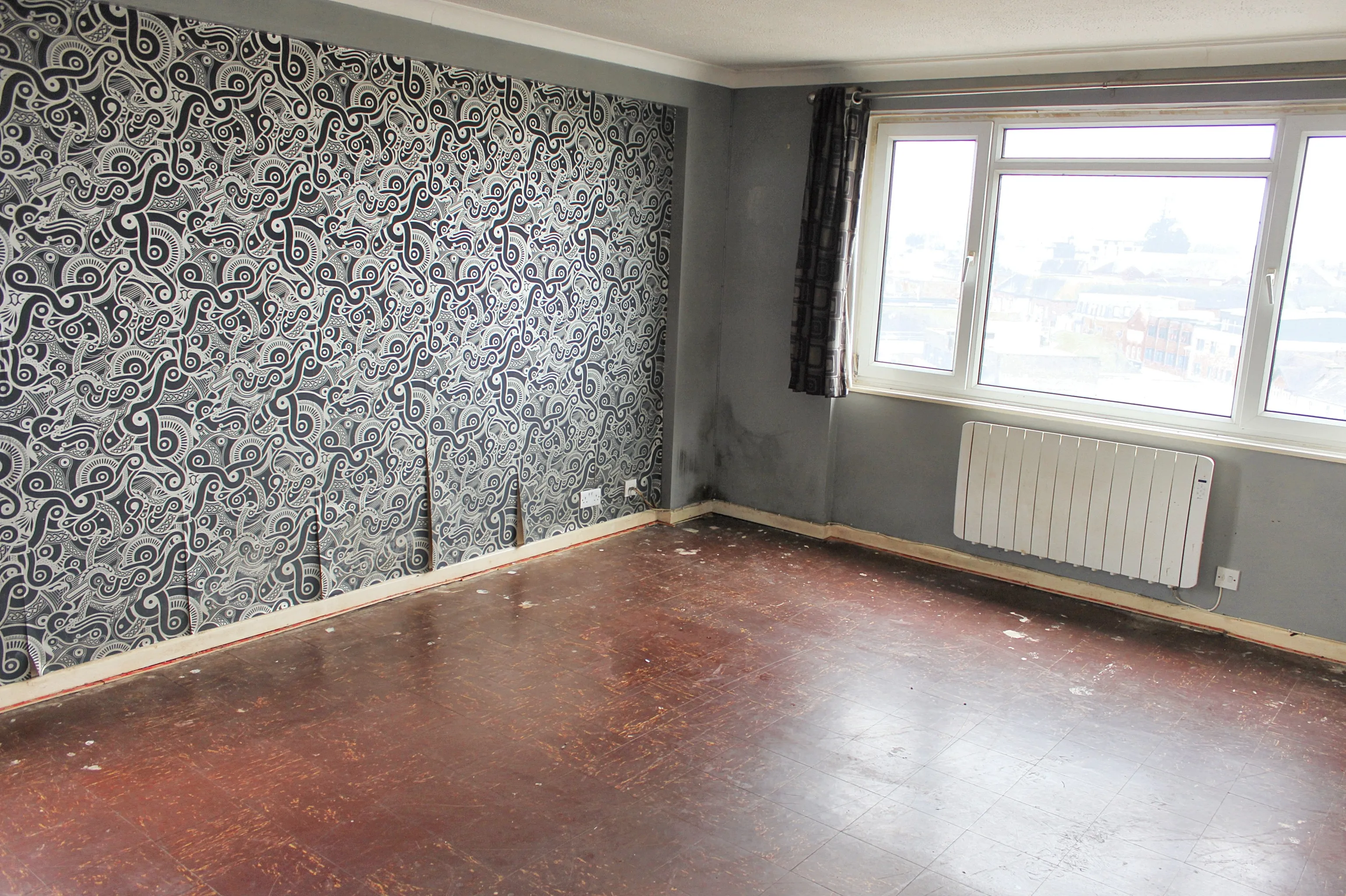 Sixth Floor Flat, 21 Stockwell Court, Gower Road, Haywards Heath RH16 4QP