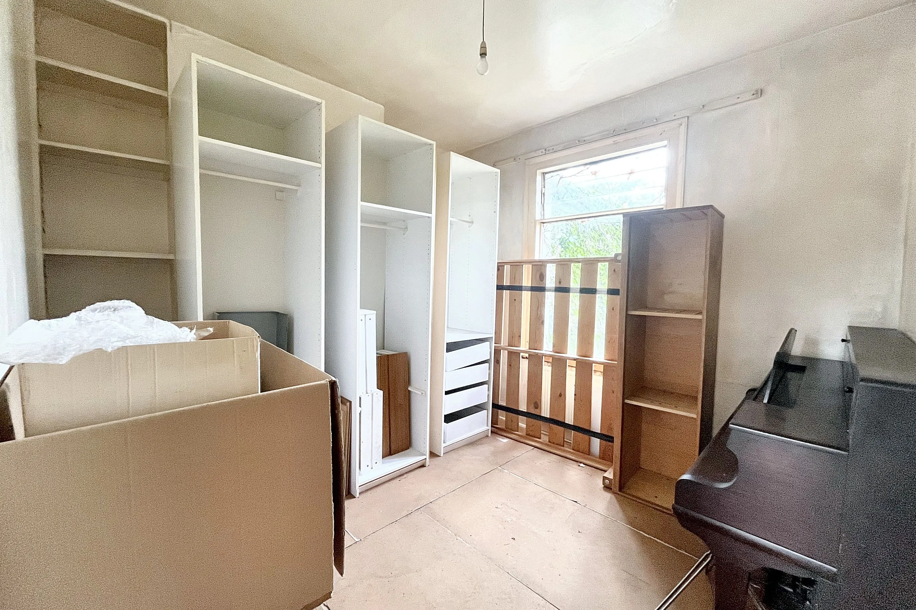 7 Miles Road, Mitcham, Surrey, CR4 3DA