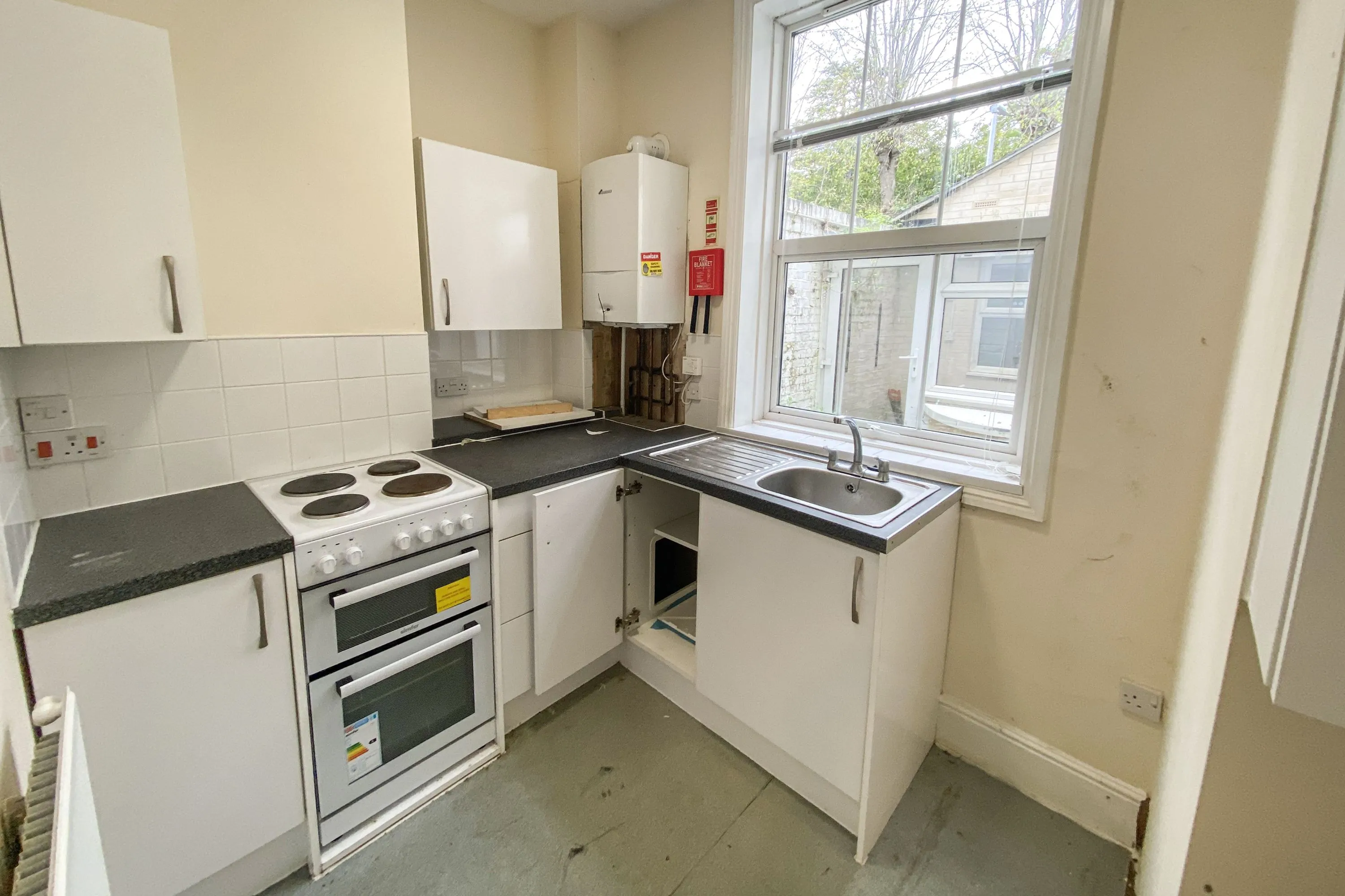1 Glenmore Road, Salisbury, SP1 3HF