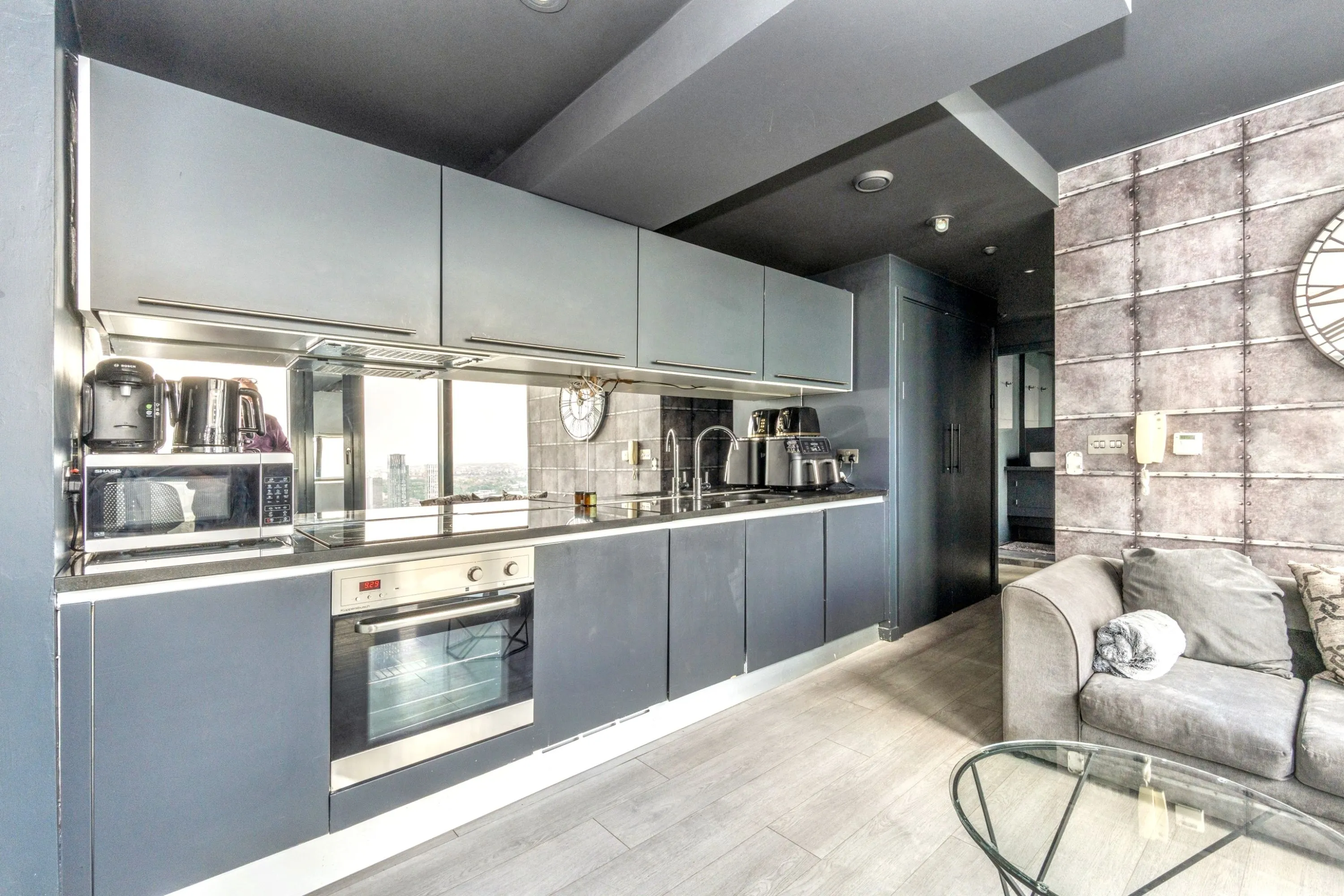 Flat 4401 Beetham Tower, 301 Deansgate, Manchester M3 4LQ