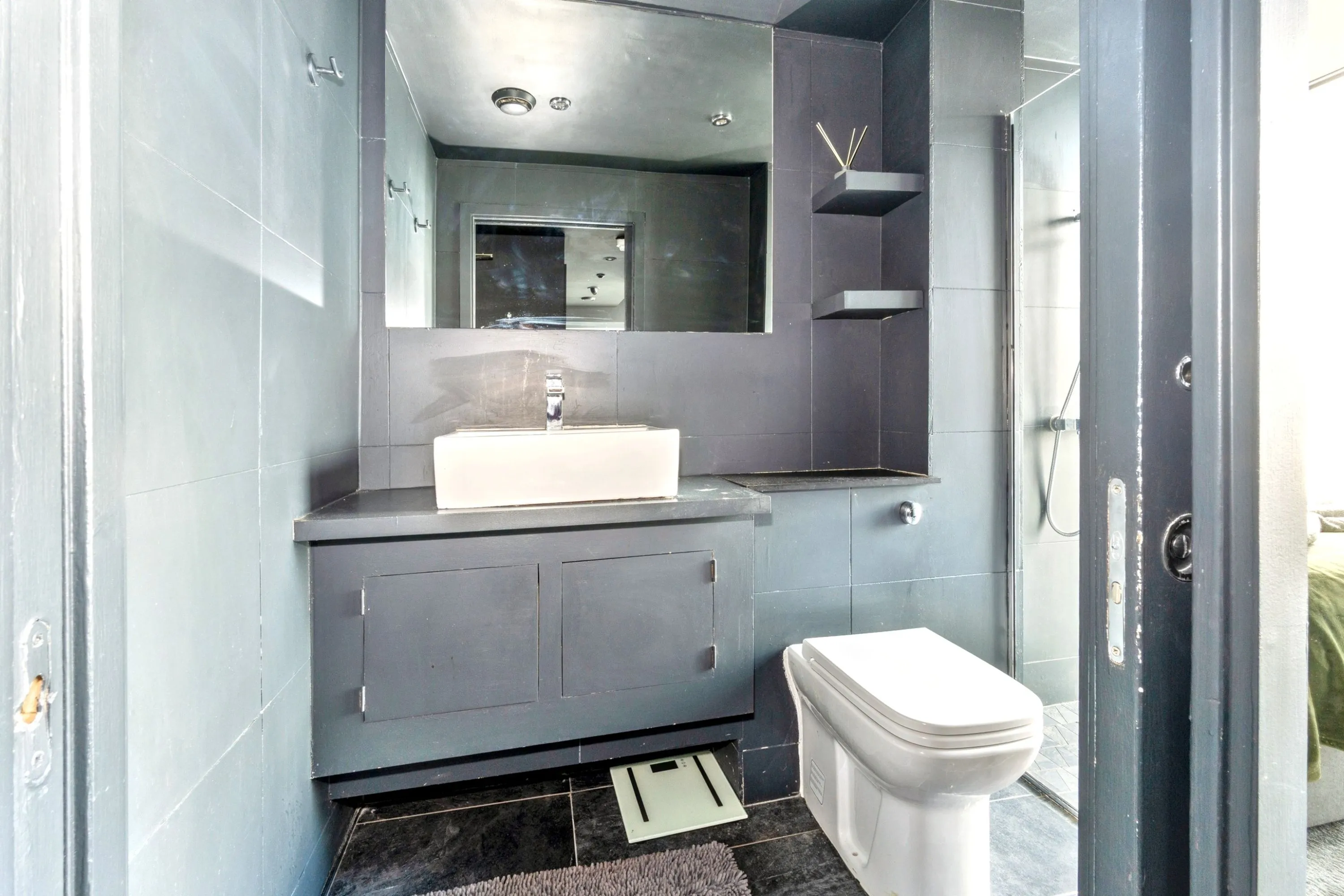 Flat 4401 Beetham Tower, 301 Deansgate, Manchester M3 4LQ