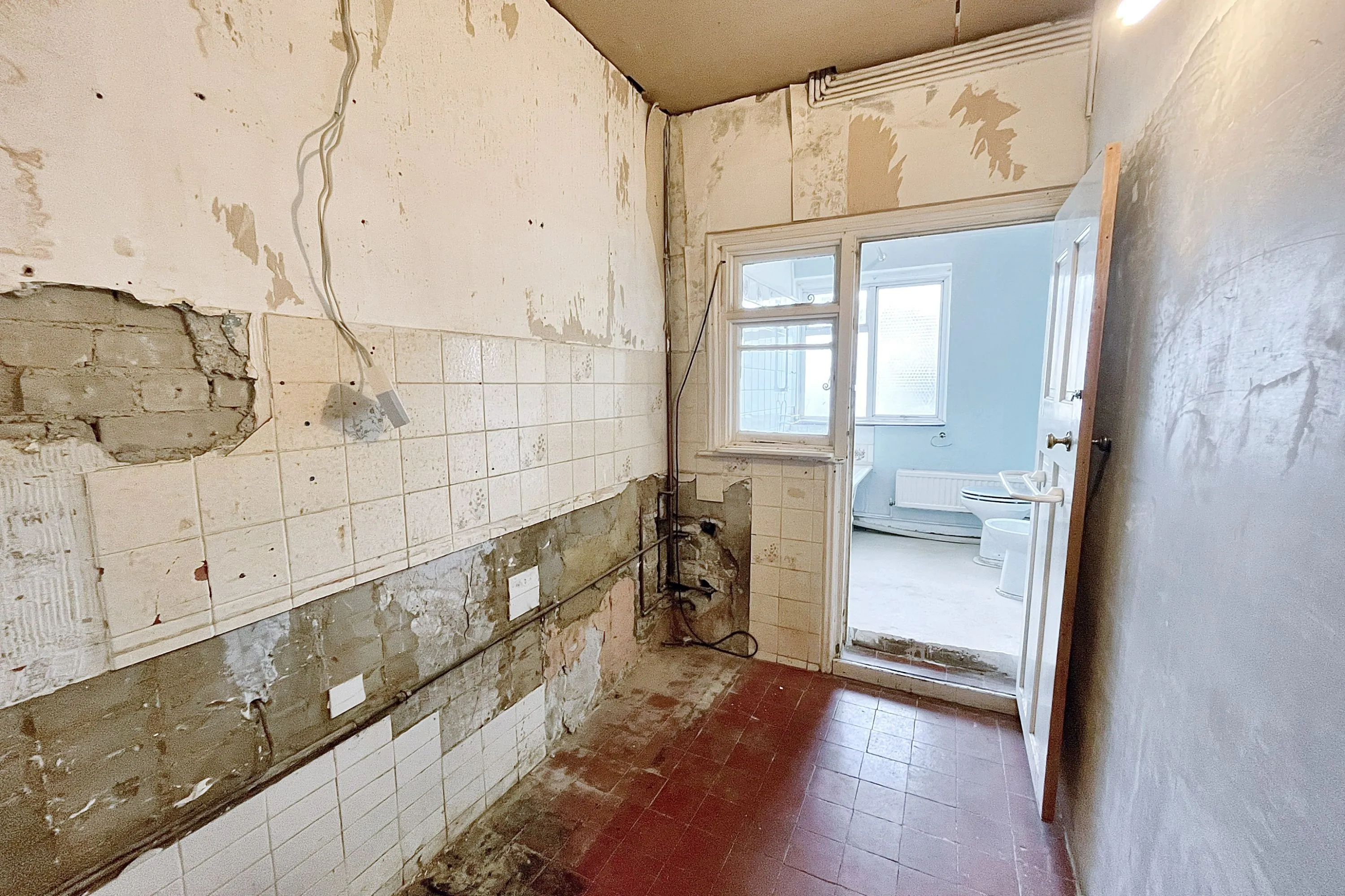 63 Beauchamp Road, Sutton, Surrey, SM1 2PY