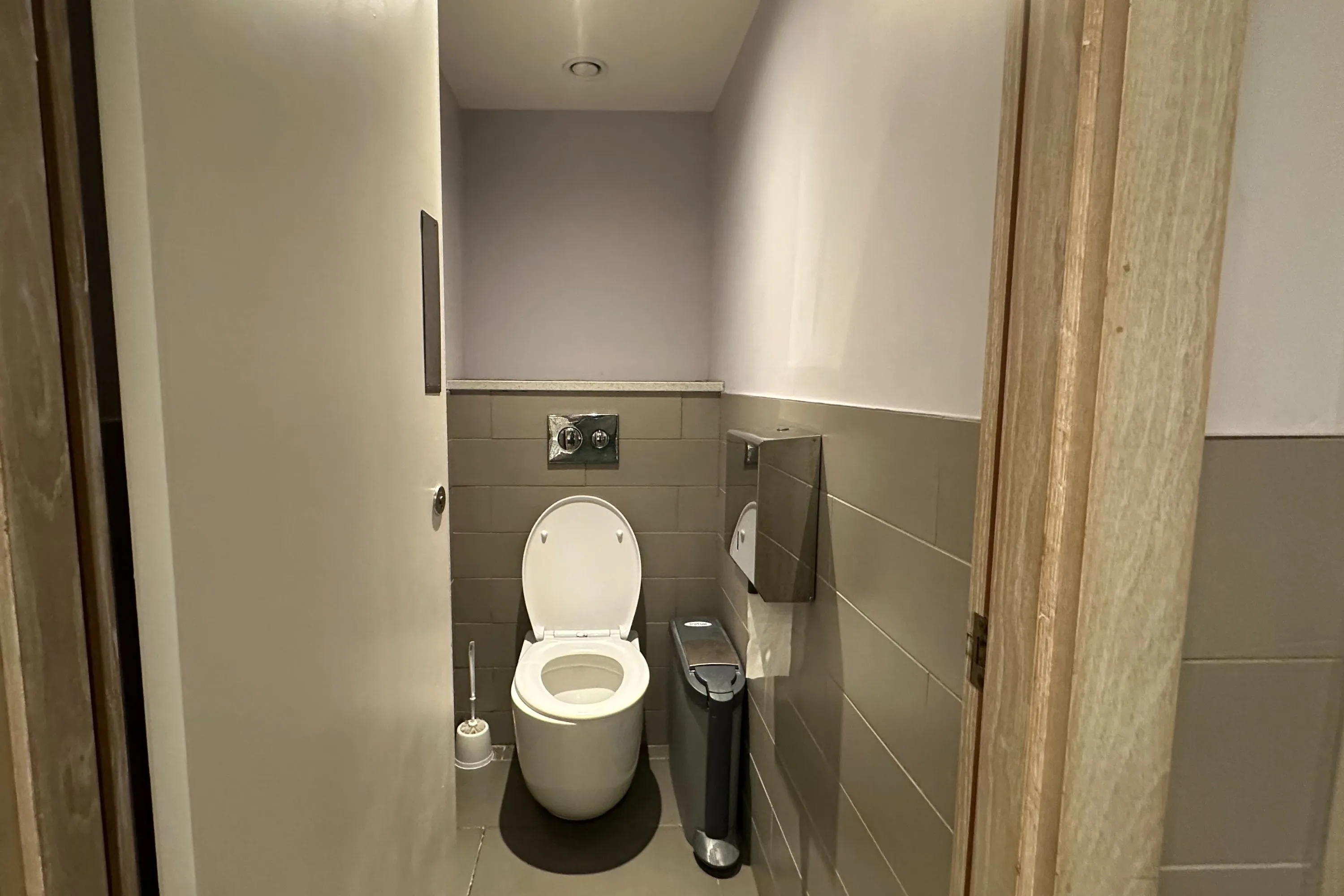 129-133 Hamilton Road, Felixstowe, Suffolk, IP11 7AB
