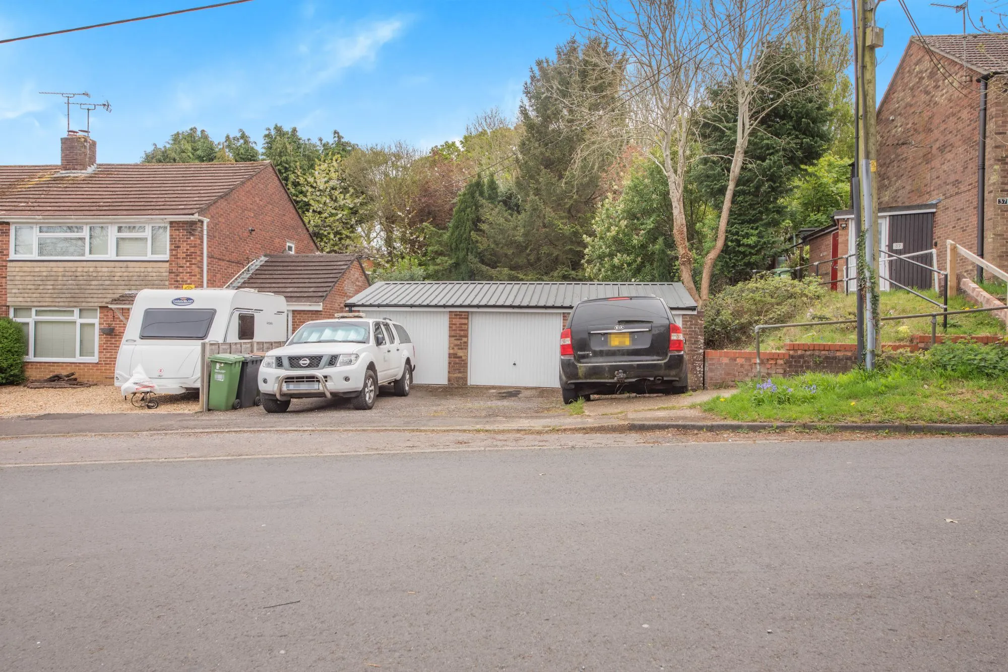 Garages 1-3 Upper New Road (adj house 37) West End, Eastleigh, Southampton SO30 3BD