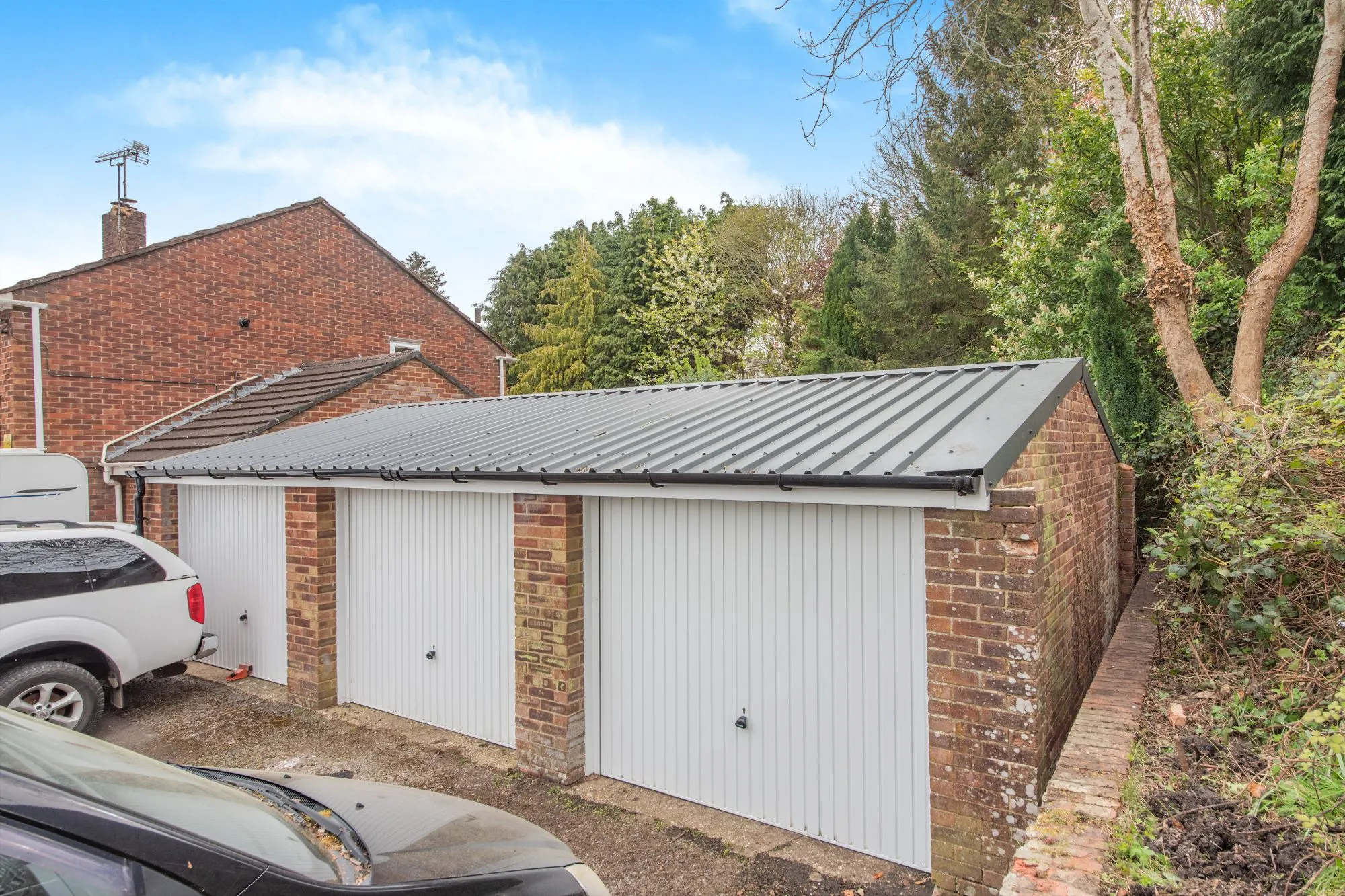 Garages 1-3 Upper New Road (adj house 37) West End, Eastleigh, Southampton SO30 3BD