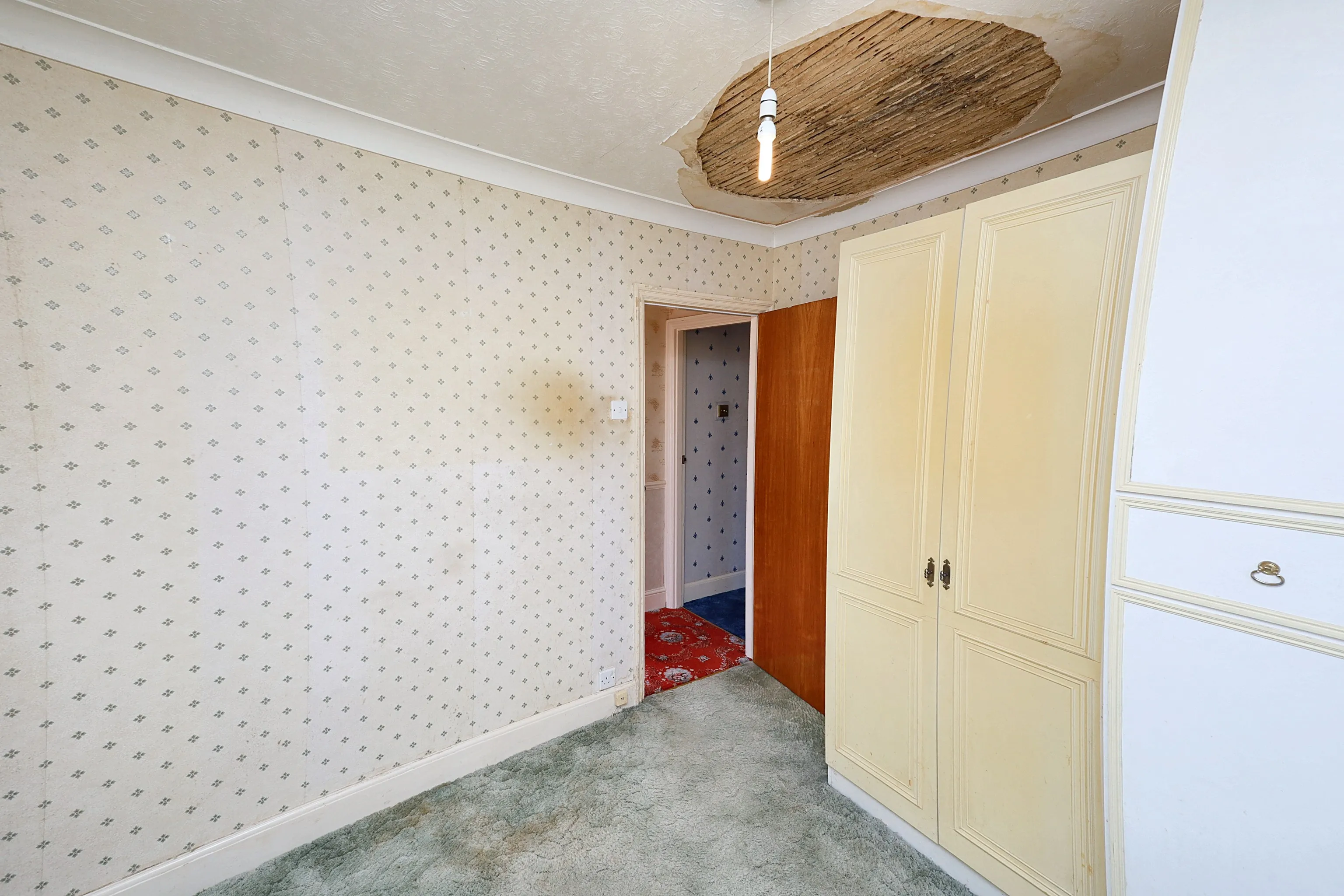 134 Chiltern Road, Dunstable, Bedfordshire, LU6 1ET
