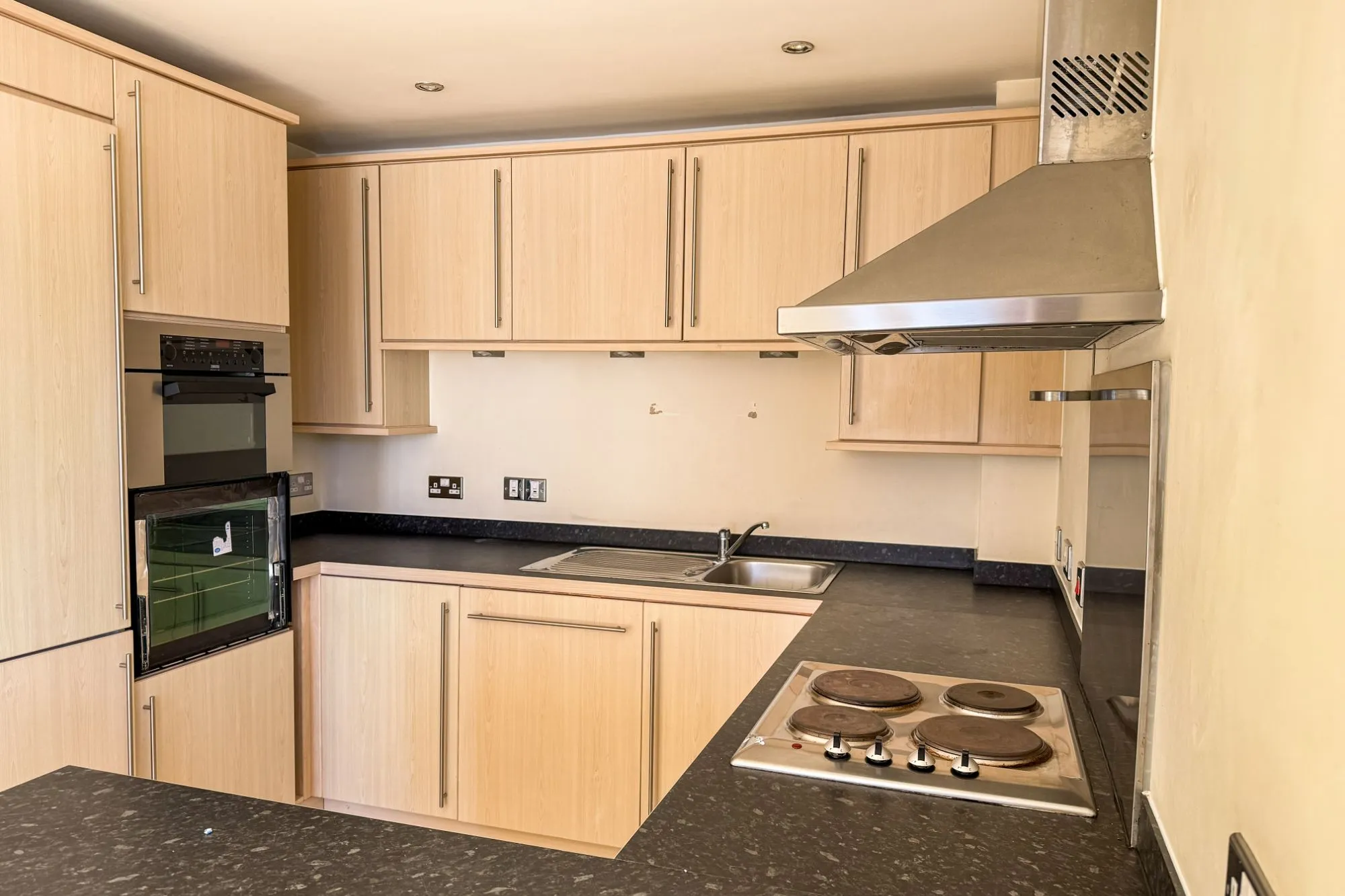 Flat 11, Ranger Court,  1 Ocean Way, Southampton,  SO14 3AG