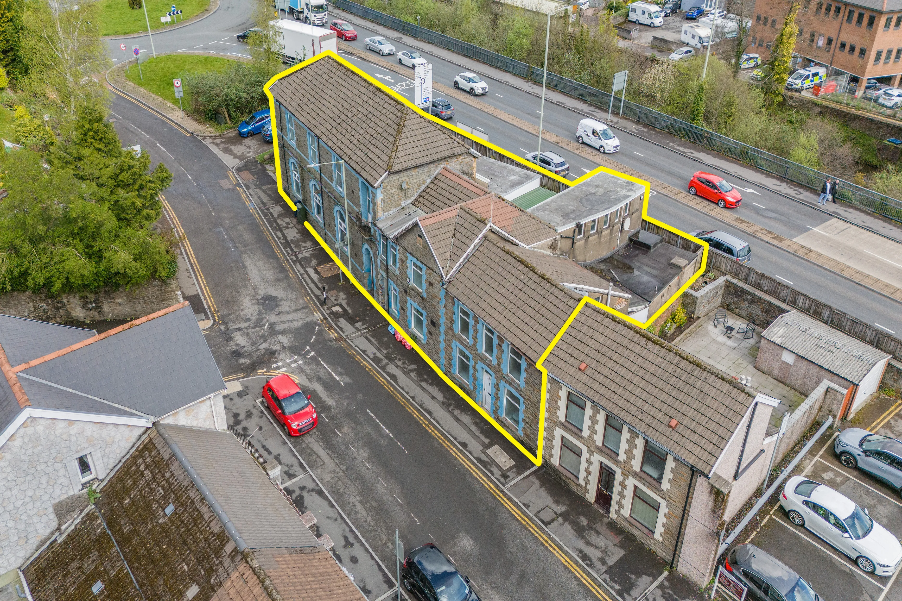 69 Cymmer Rd, Porth CF39 9BE