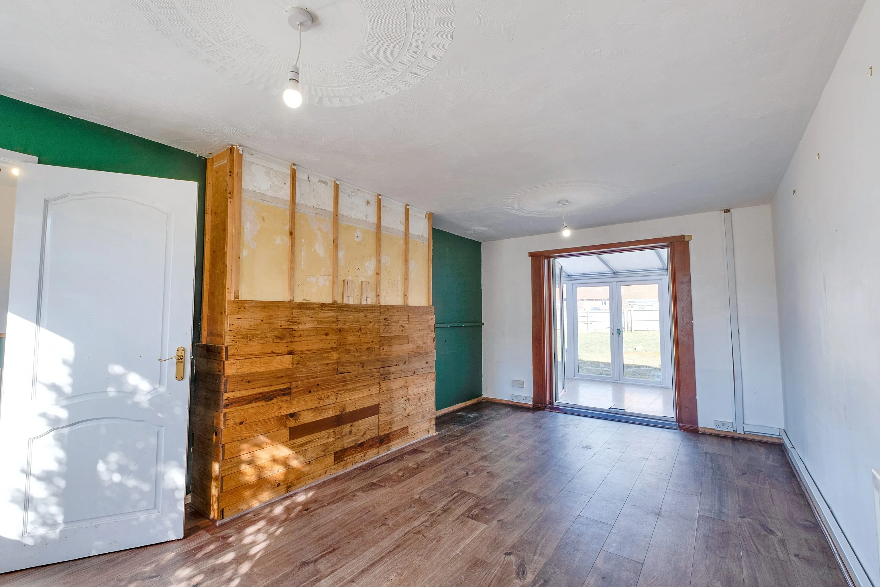 1 Burton Close, Wool, Wareham, Dorset, BH20 6ET