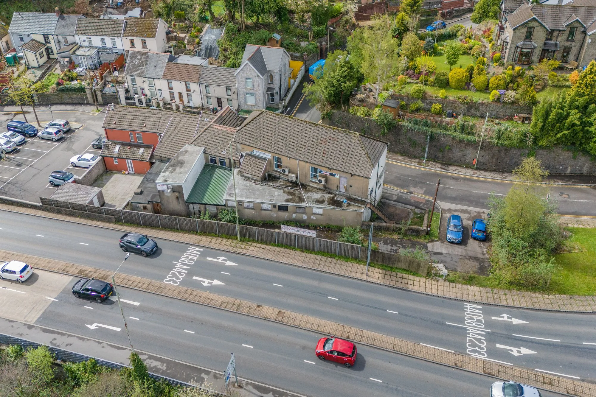 69 Cymmer Rd, Porth CF39 9BE