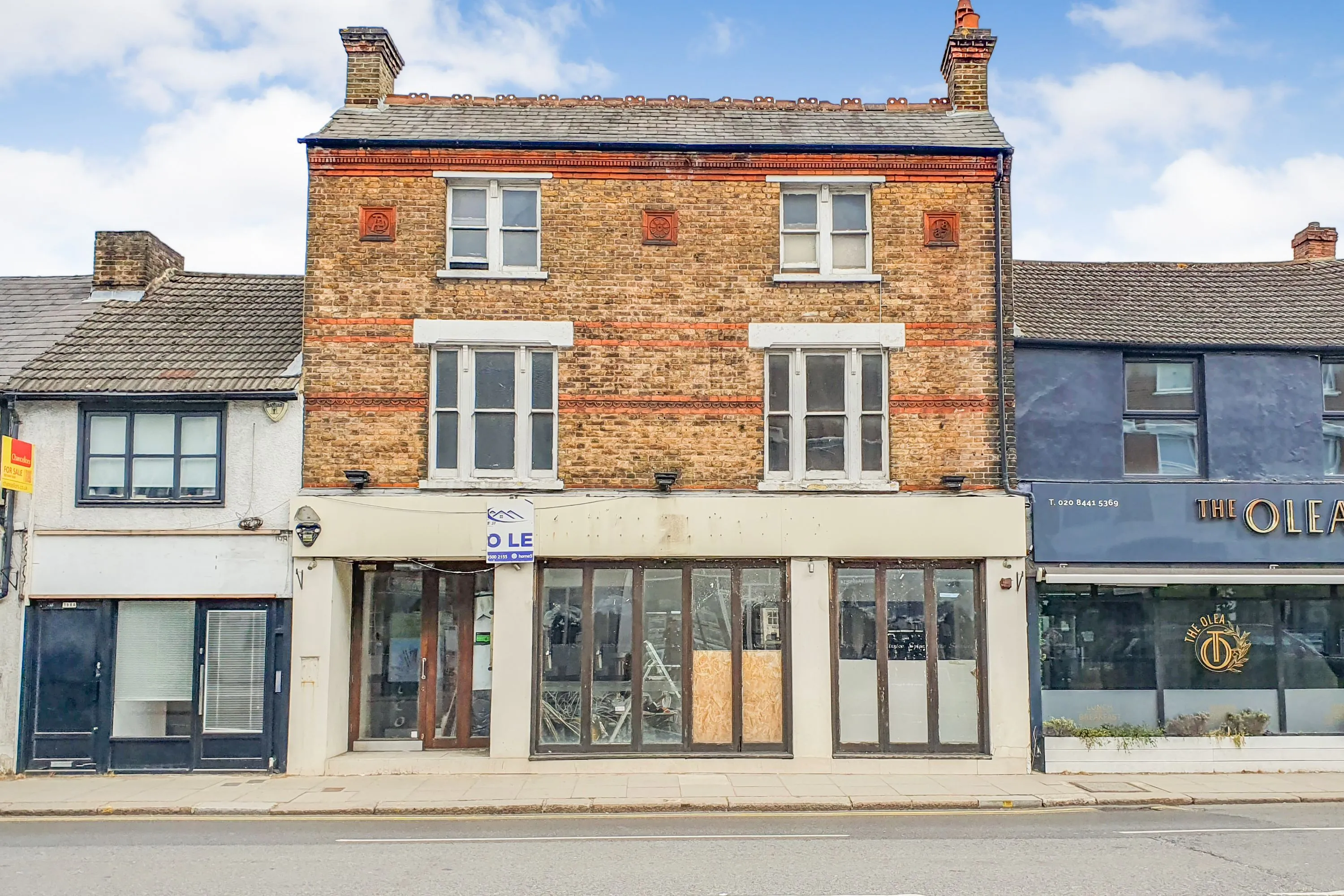 196 High Street, Barnet, London, EN5 5SZ