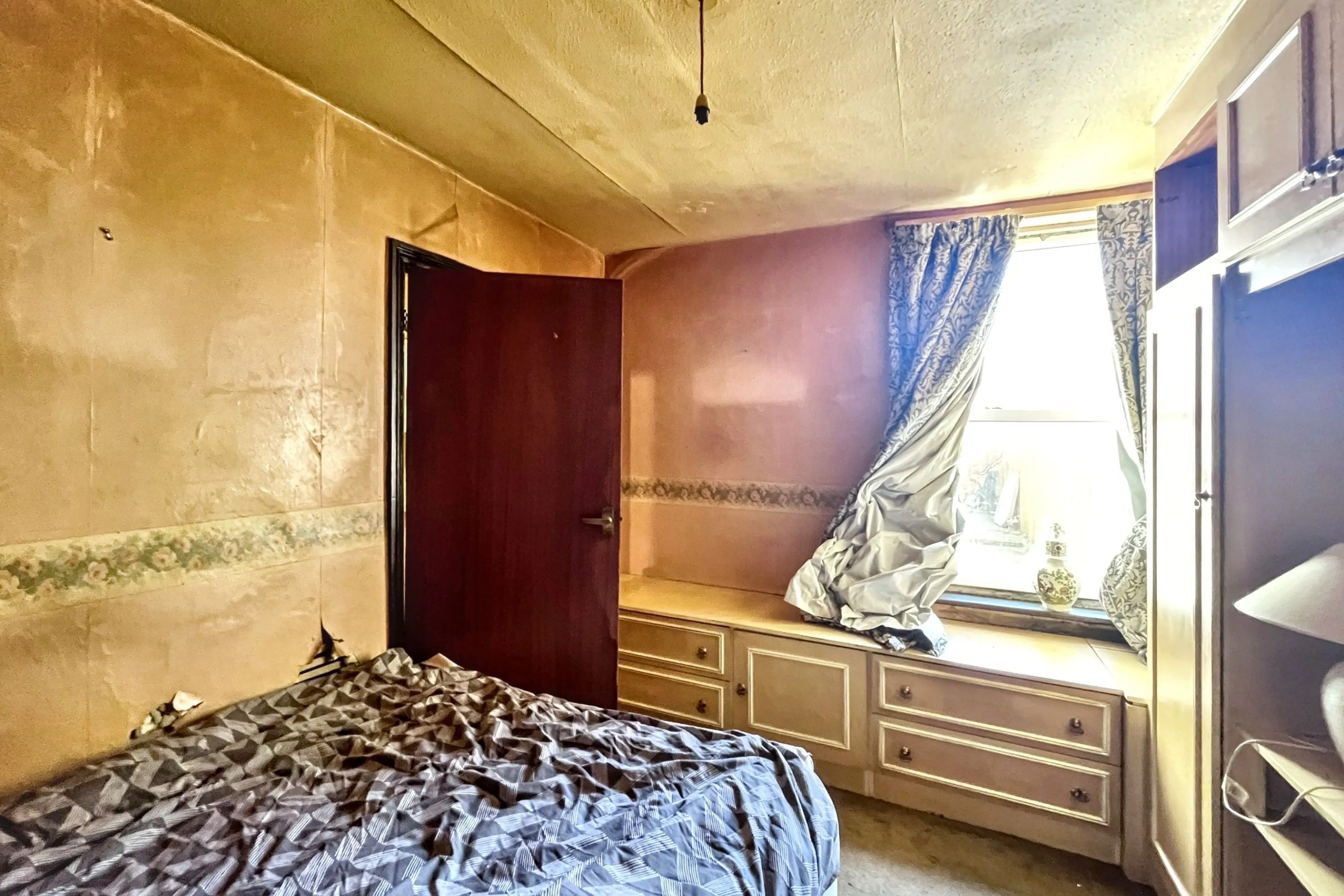 112 Lebanon Road, Croydon, Surrey, CR0 6US