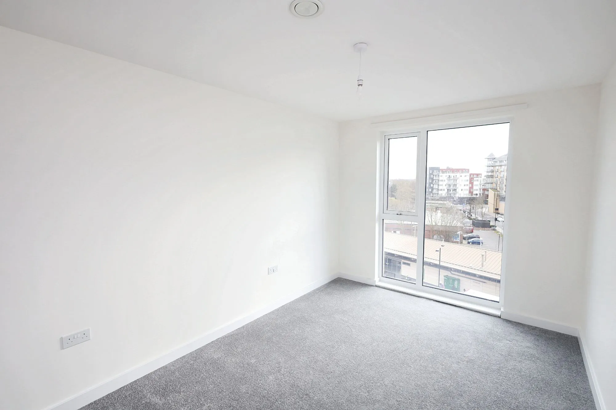 Flat 15, Denman House, 1 New Road, Feltham TW14 9AJ