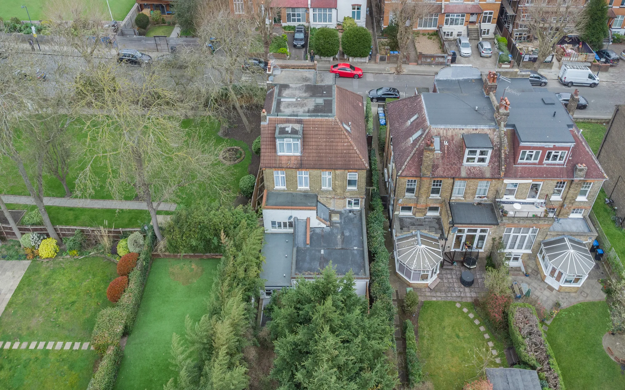 30 Chatsworth Road, Kilburn, London, NW2 4BS