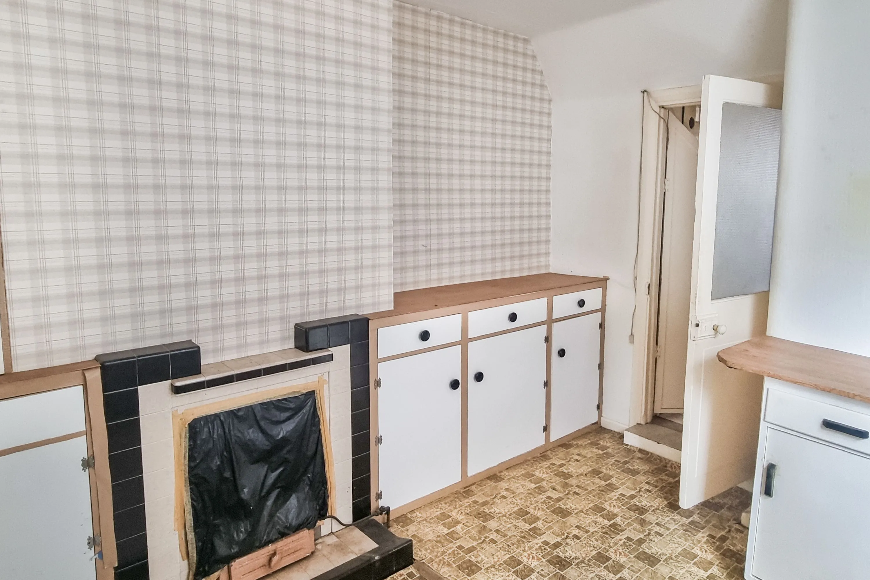 42 Greville Road, Walthamstow, London, E17 9HG