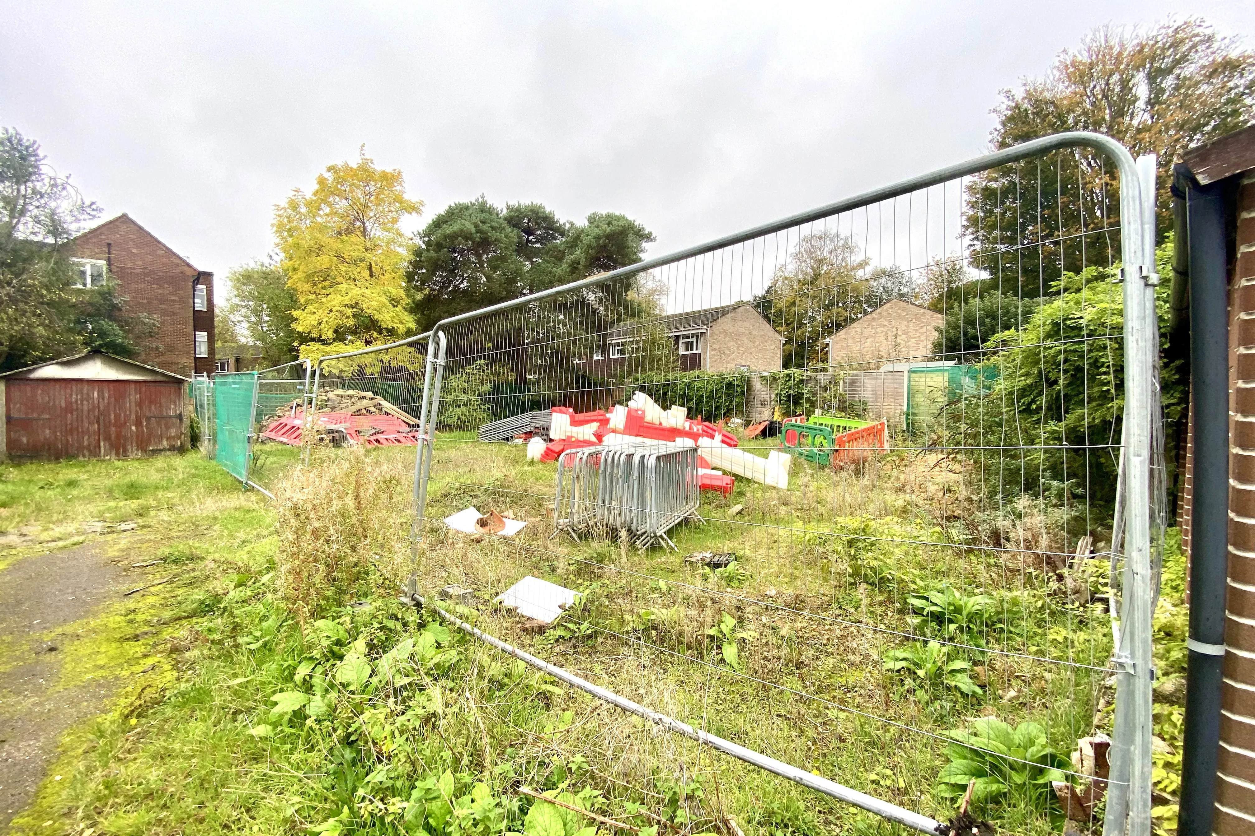 Land to rear of 15 Connaught Road, Teddington, TW11 0PP