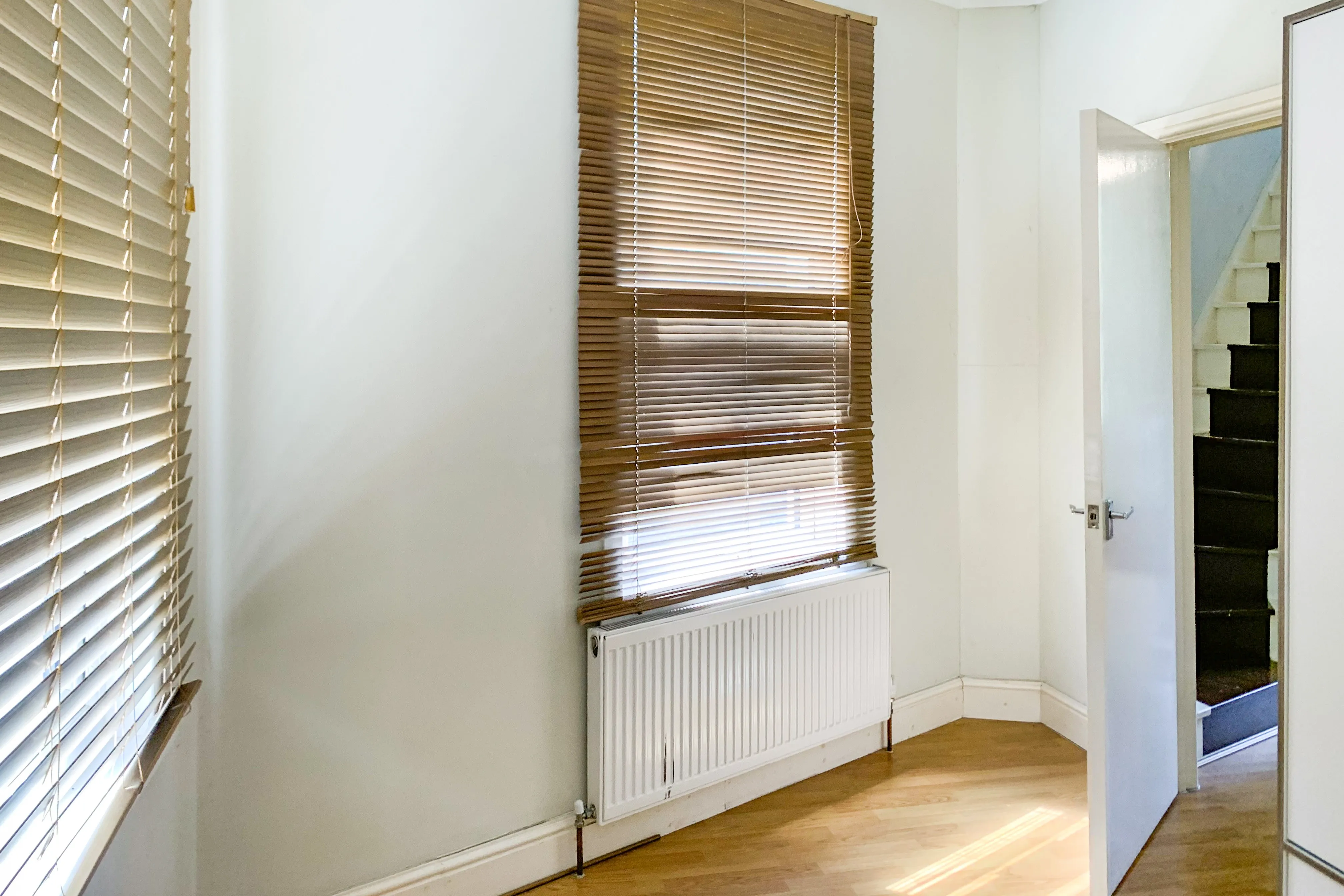 105 Coopers Lane, Leyton, London E10 5DG