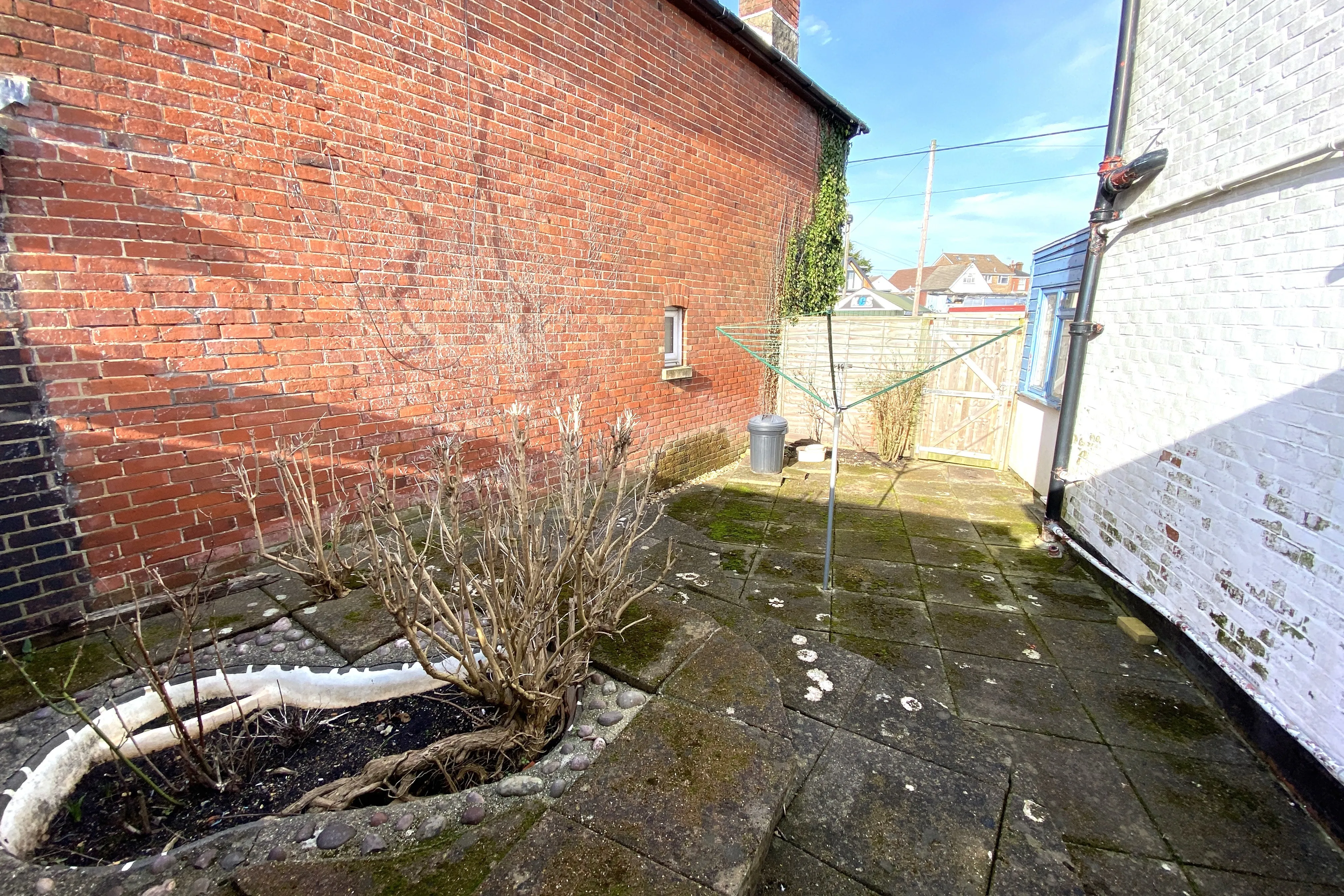17 Haselbury Road, Totton, Southampton, SO40 3DR
