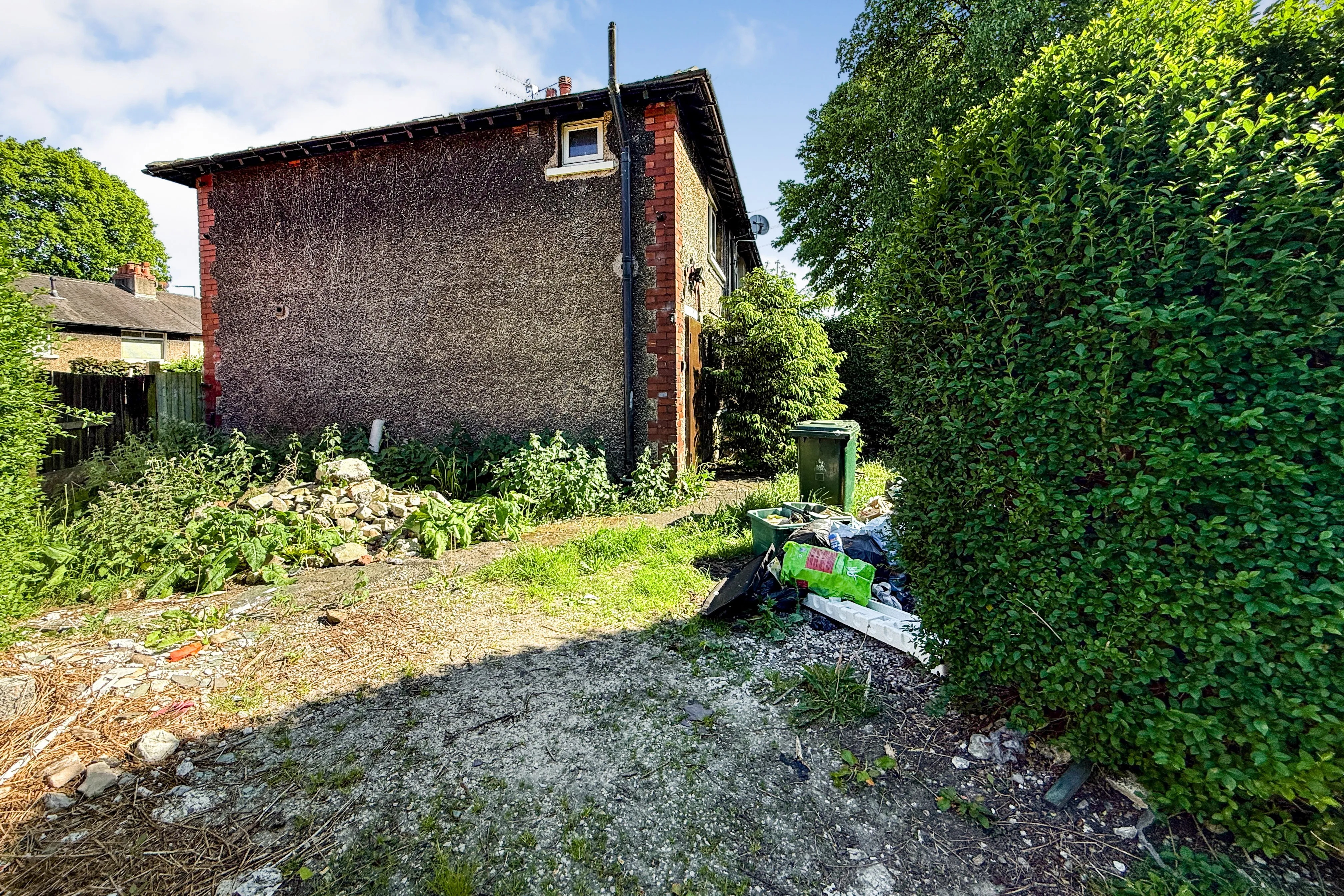 1 Howgill Avenue, Lancaster, Lancashire, LA1 2HF