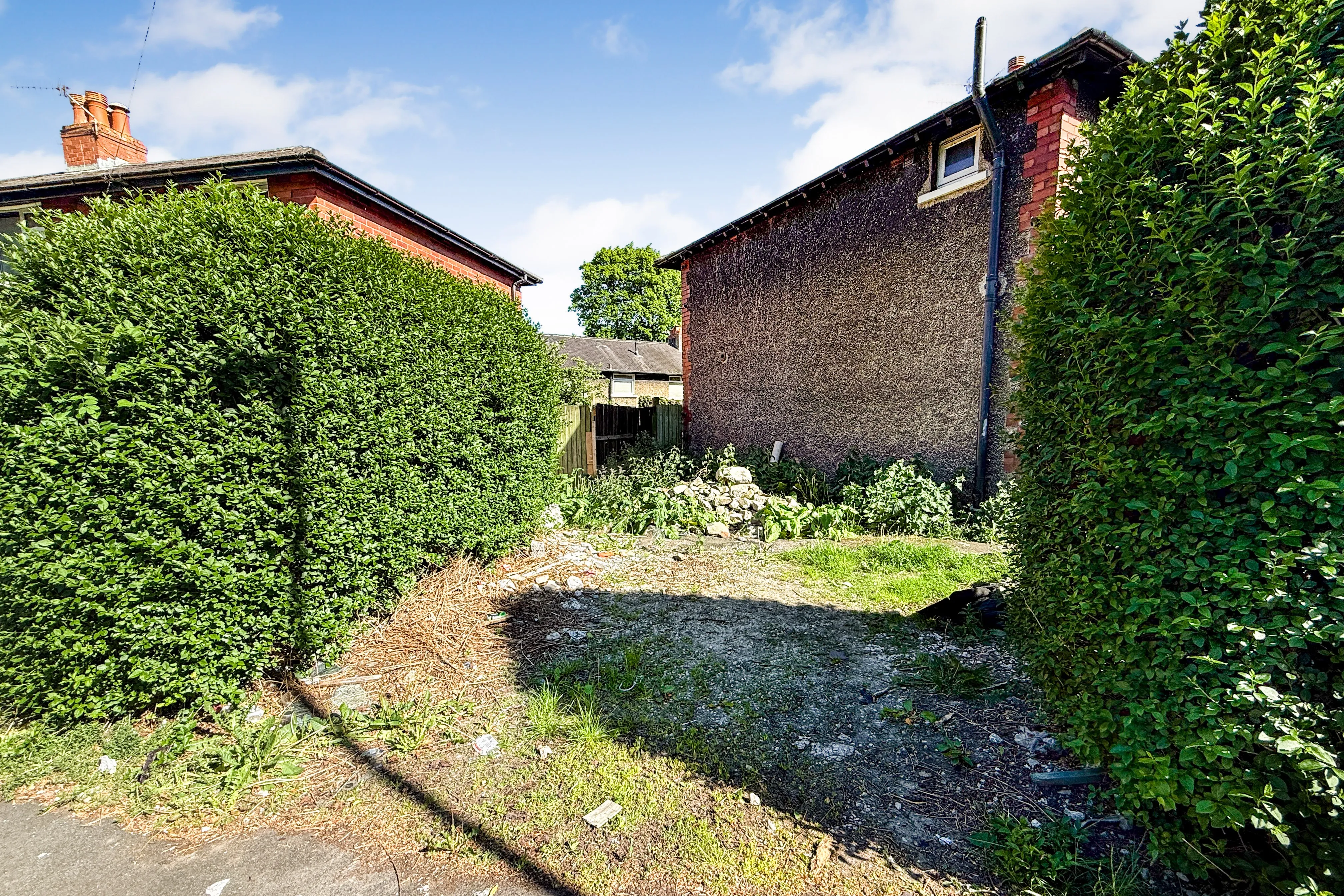 1 Howgill Avenue, Lancaster, Lancashire, LA1 2HF